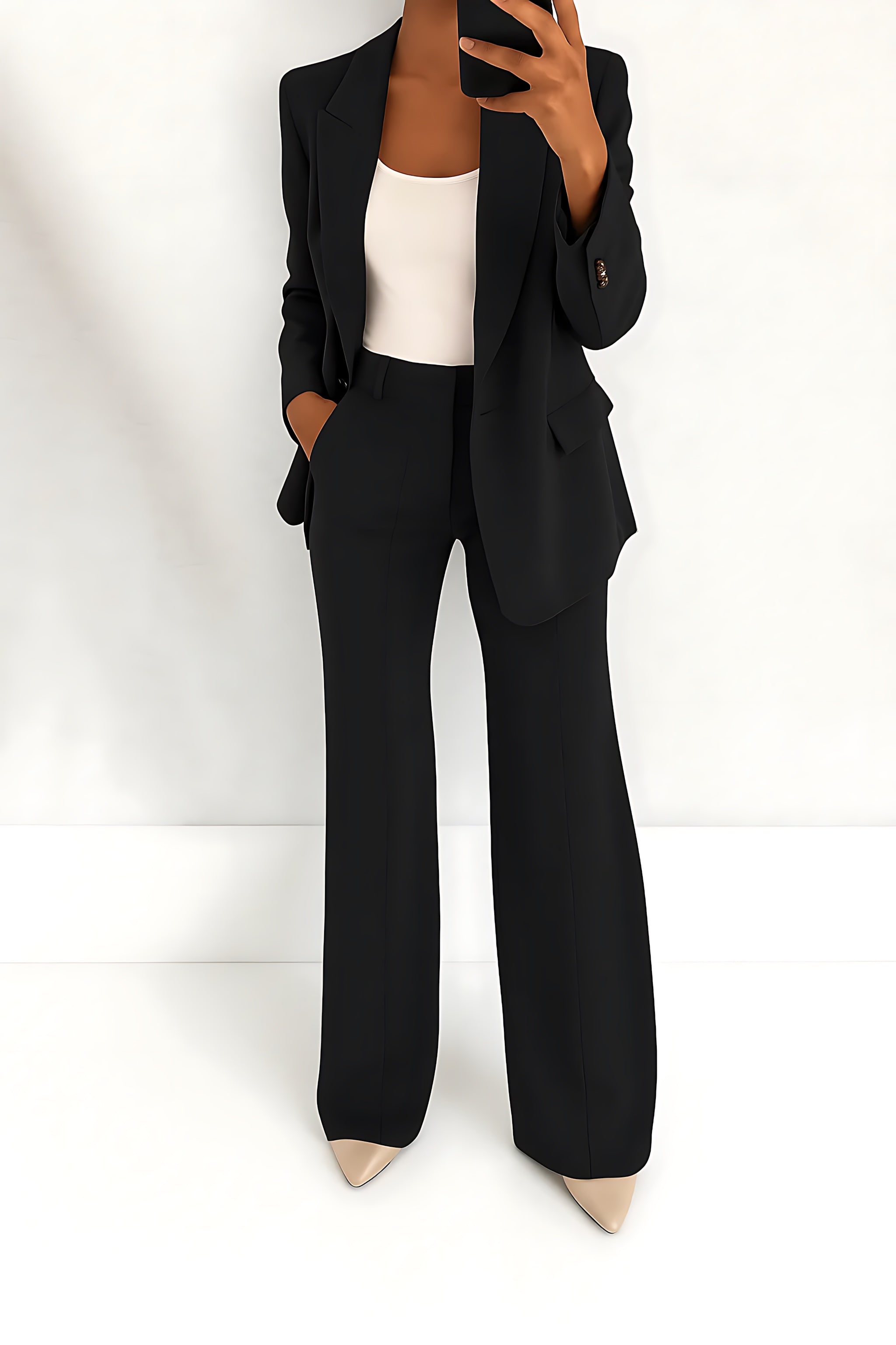 Alaia – Blazer and Straight Leg Pants Suit Set