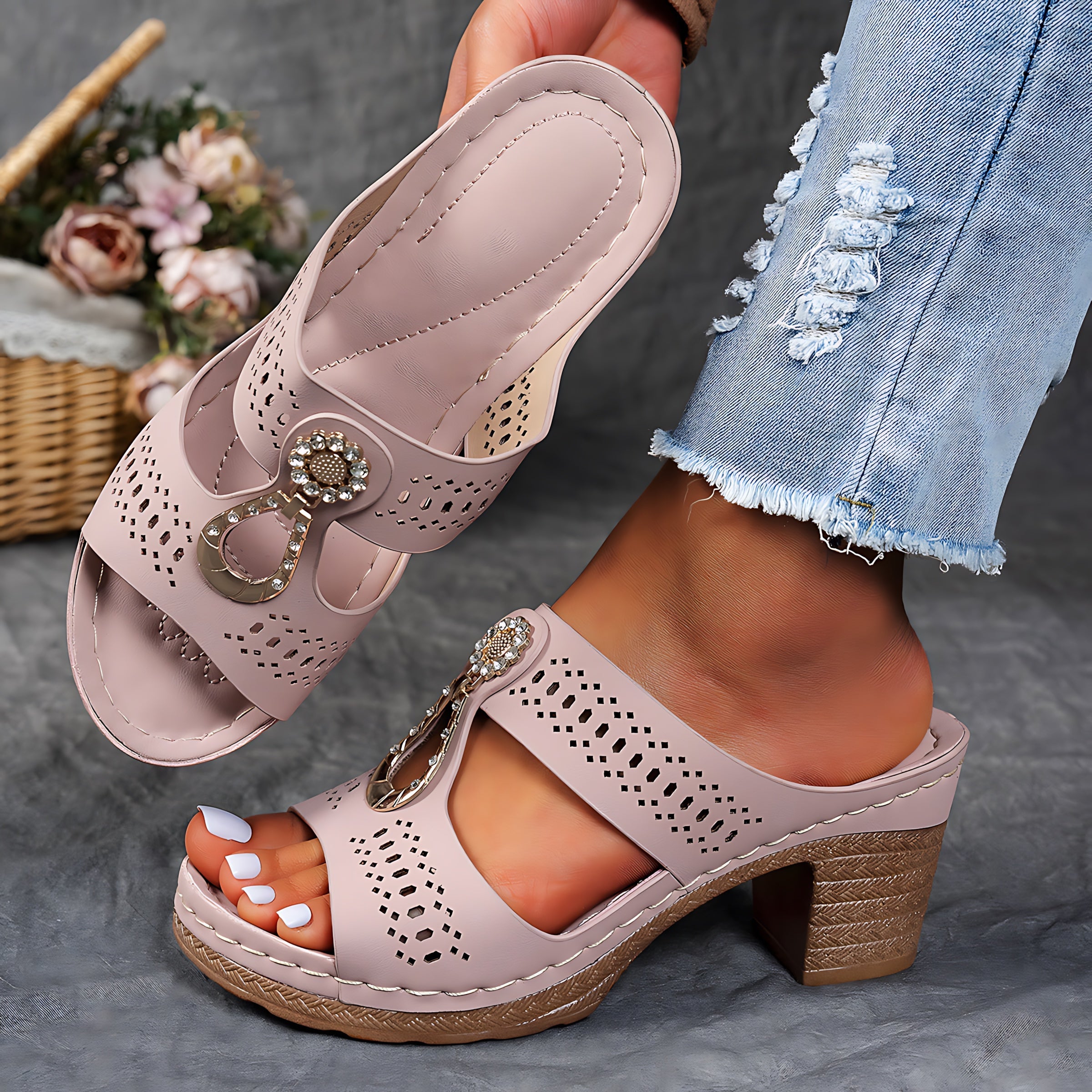 Alaia – Embellished Cutout Block Heel Mules