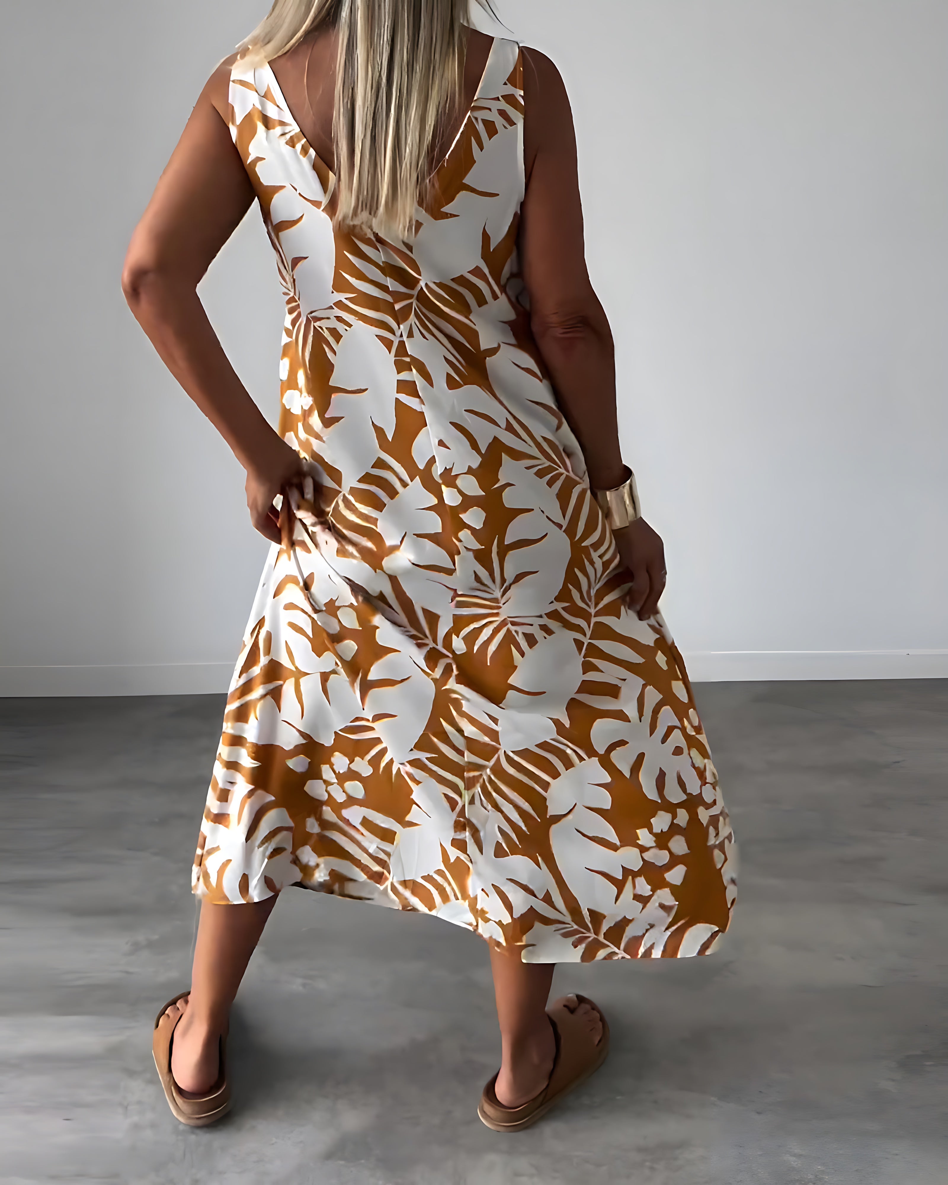 Alice – Tropical Print A-Line Summer Maxi Dress