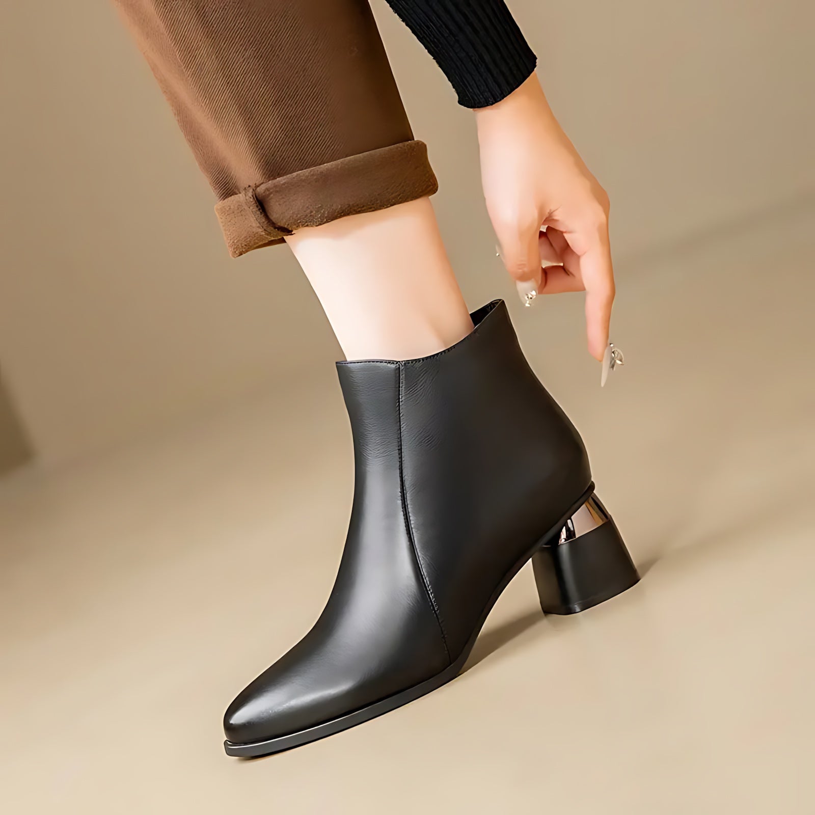 Amber – Leather Pointed Toe Block Heel Ankle Boots