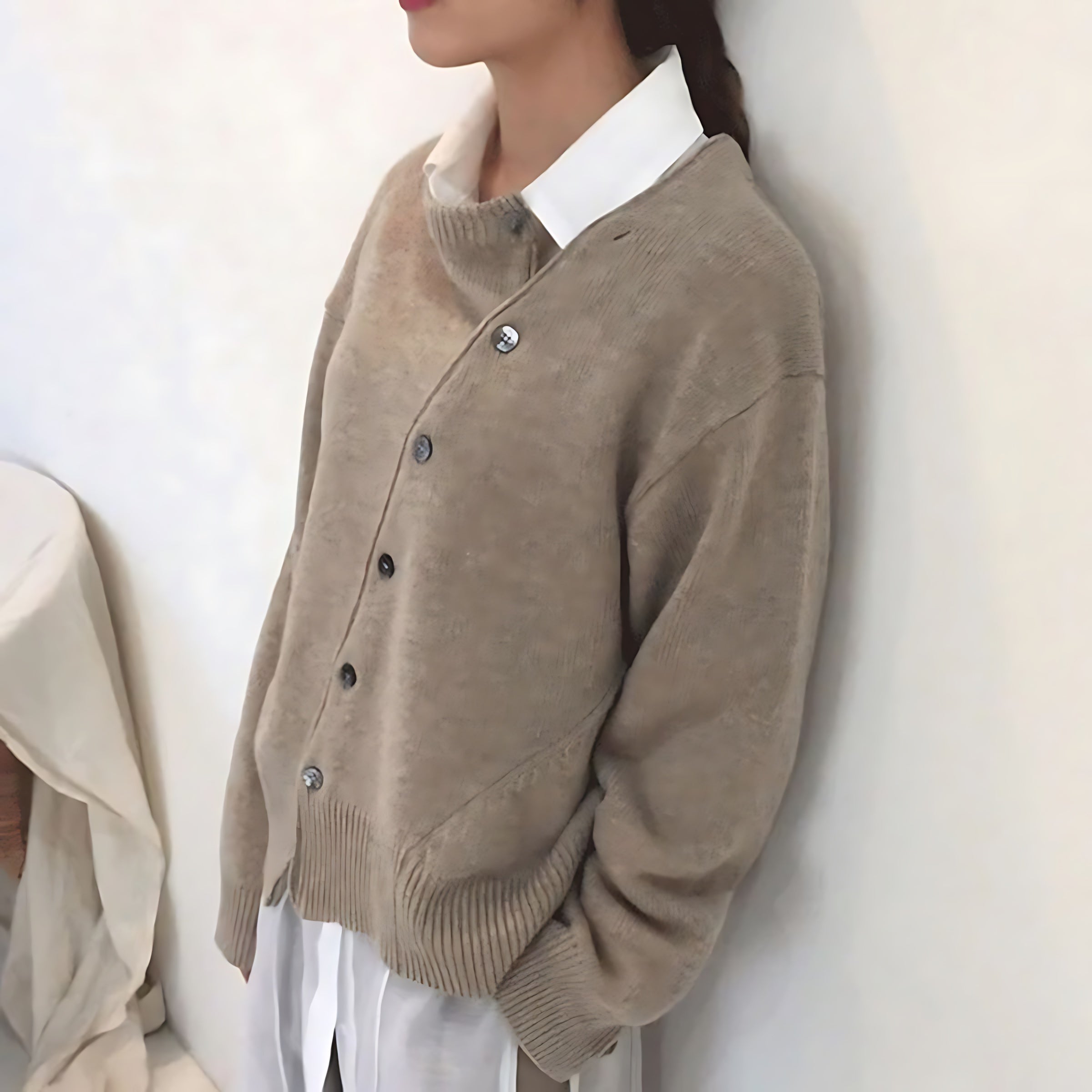 Amber – Oversized V Neck Button Up Cardigan