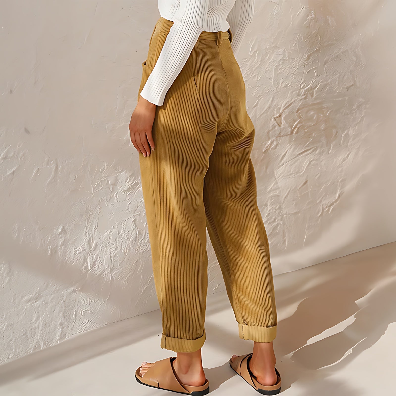 Andrea – Corduroy Pleated Tapered Pants