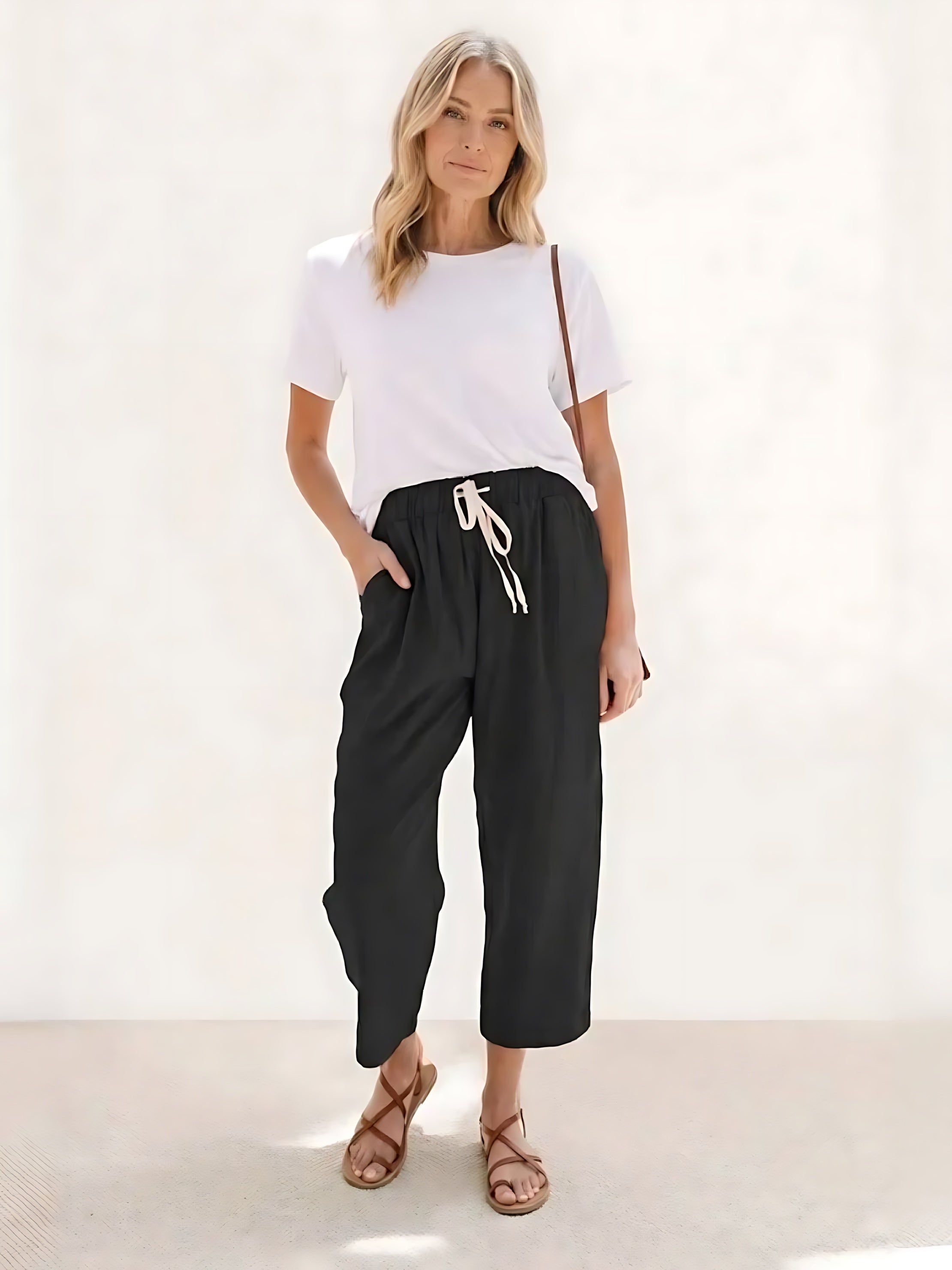 Anna – Elastic Waist Cropped Tapered Pants