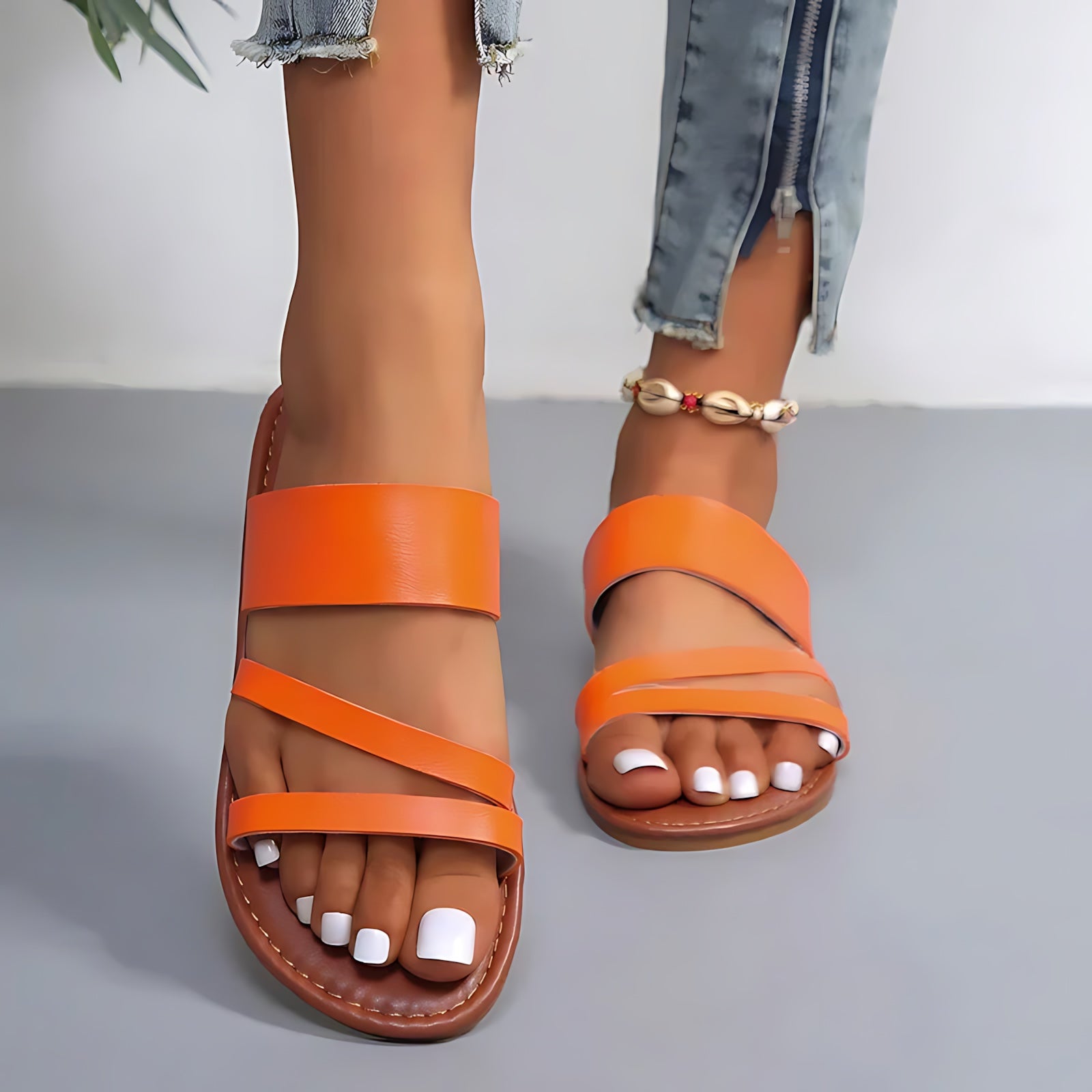 Aria – Cross Strap Flat Sandals