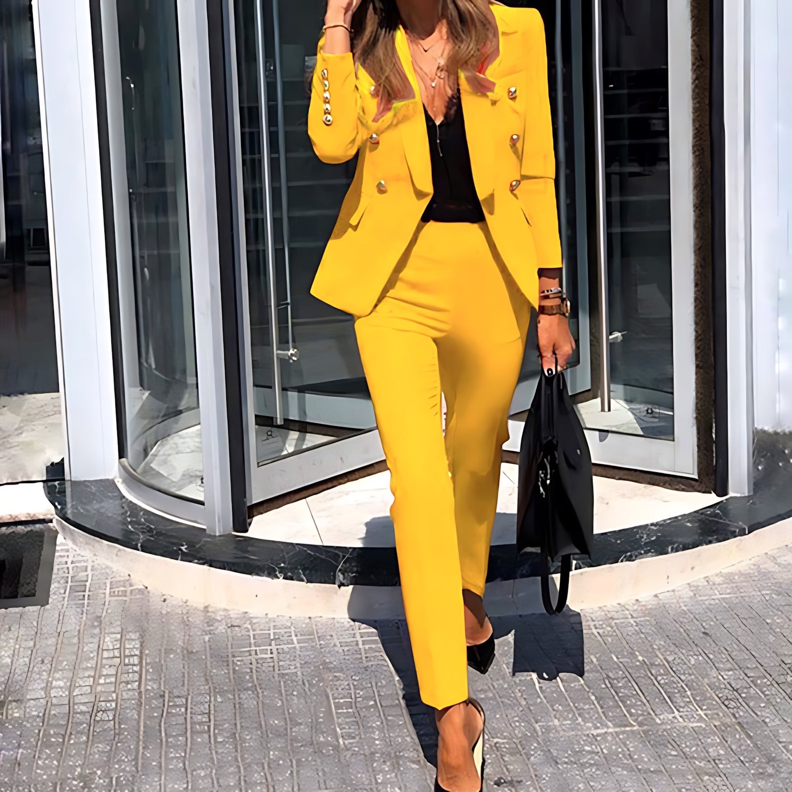 Aria – Tailored Blazer and Slim Fit Pants Set