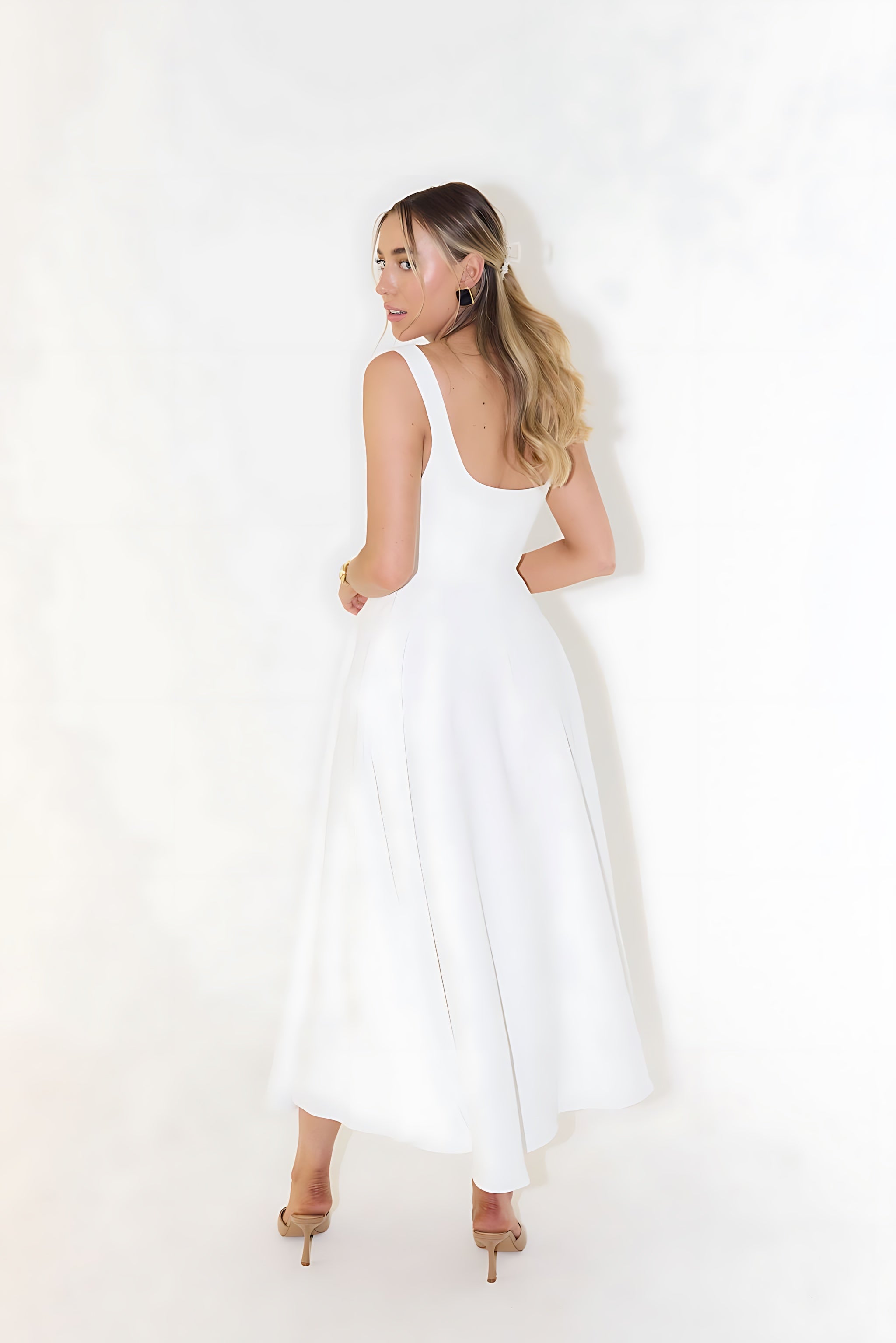 Arya – Square Neck Fit and Flare Midi Dress
