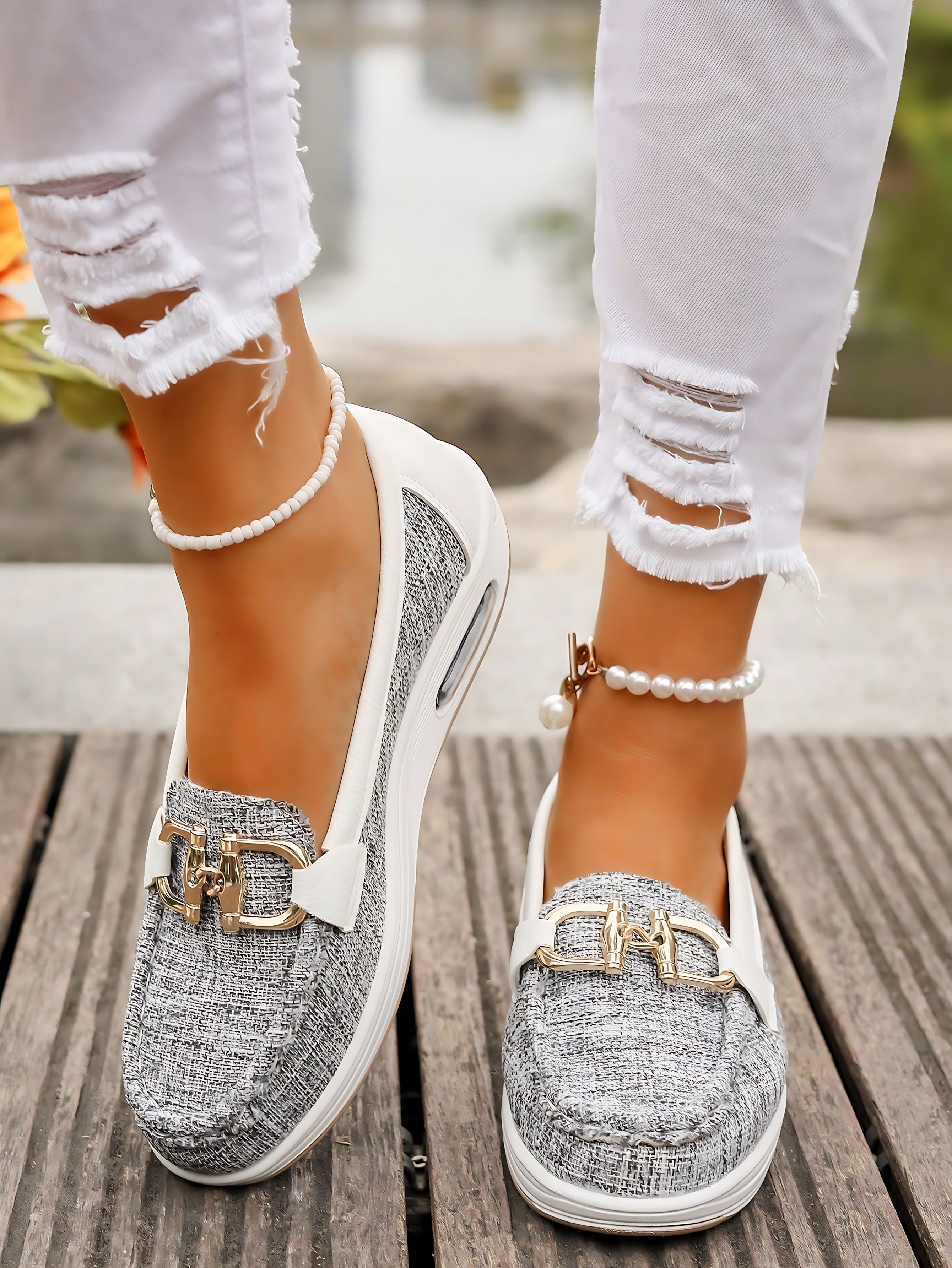 Arya – Suede Chain Platform Loafers