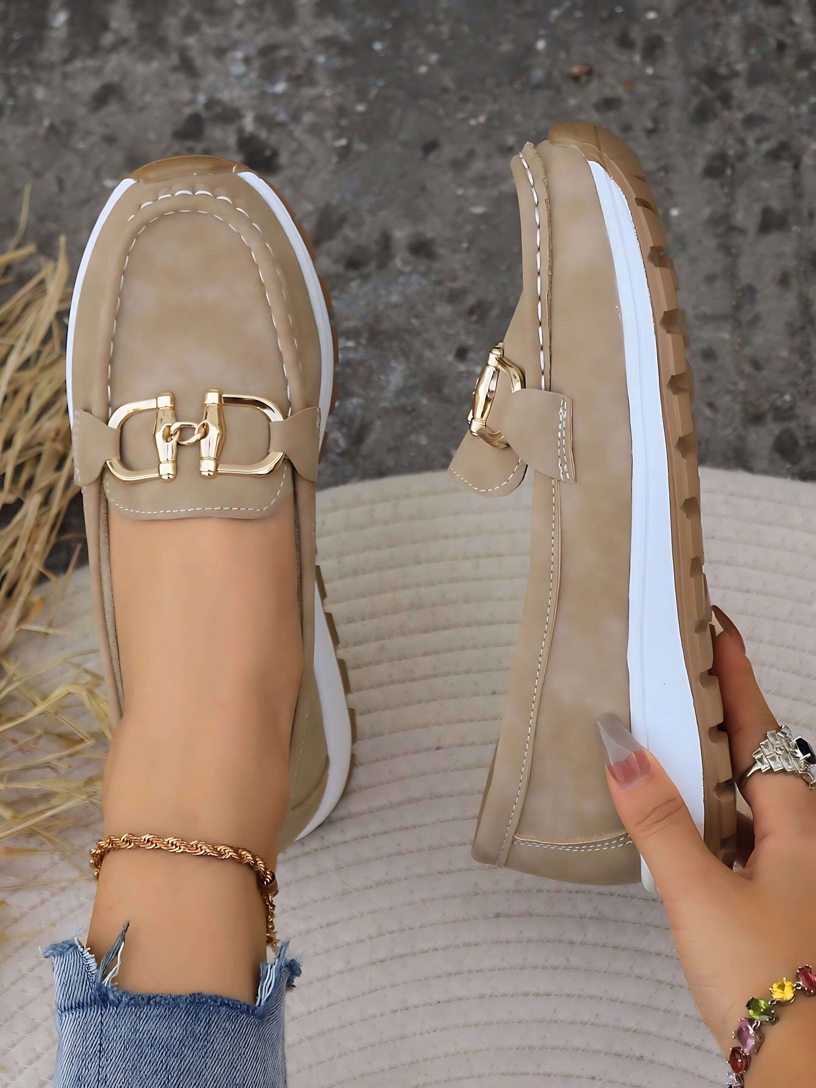 Arya – Suede Chain Platform Loafers