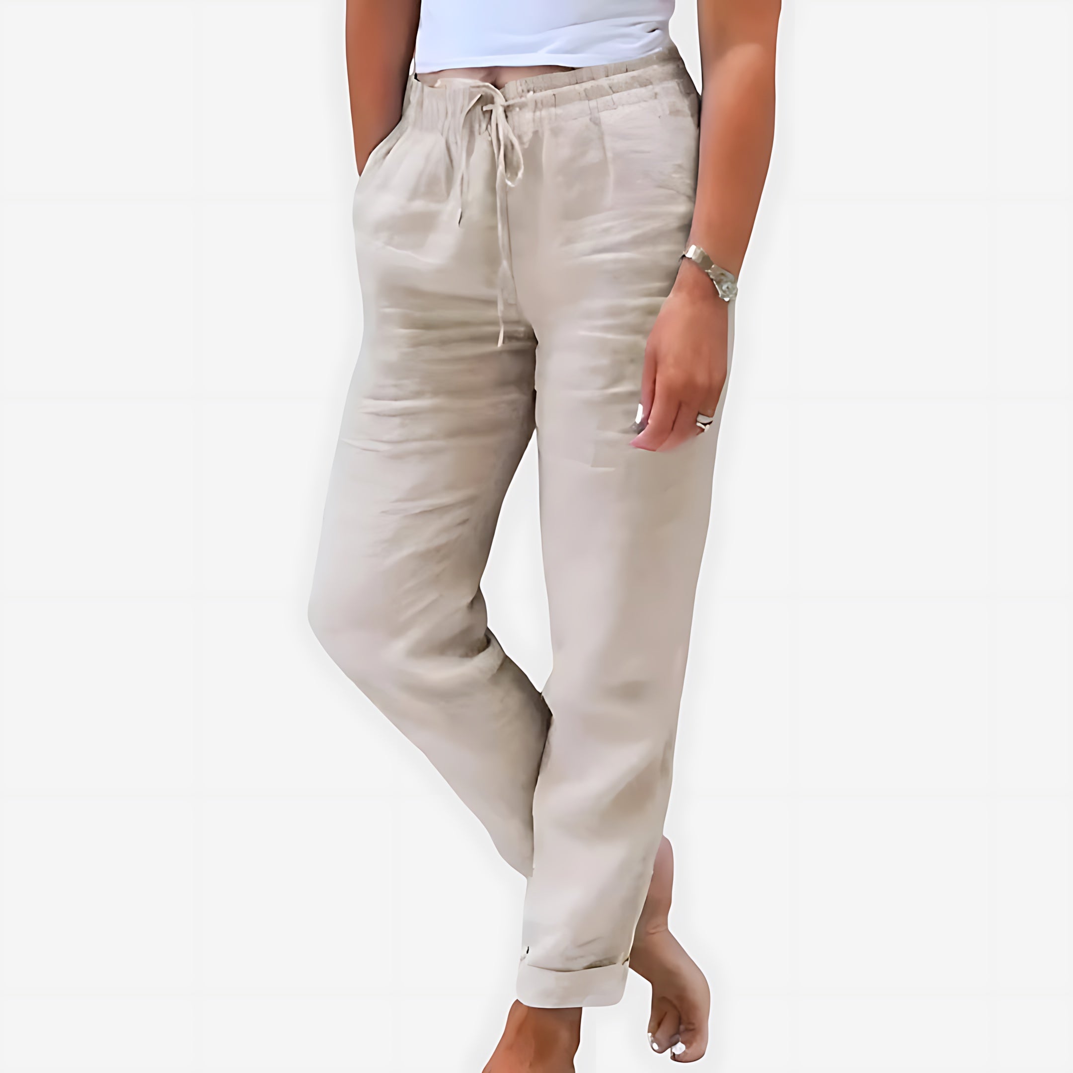 Bianca – Pleated Cropped Tapered Pants