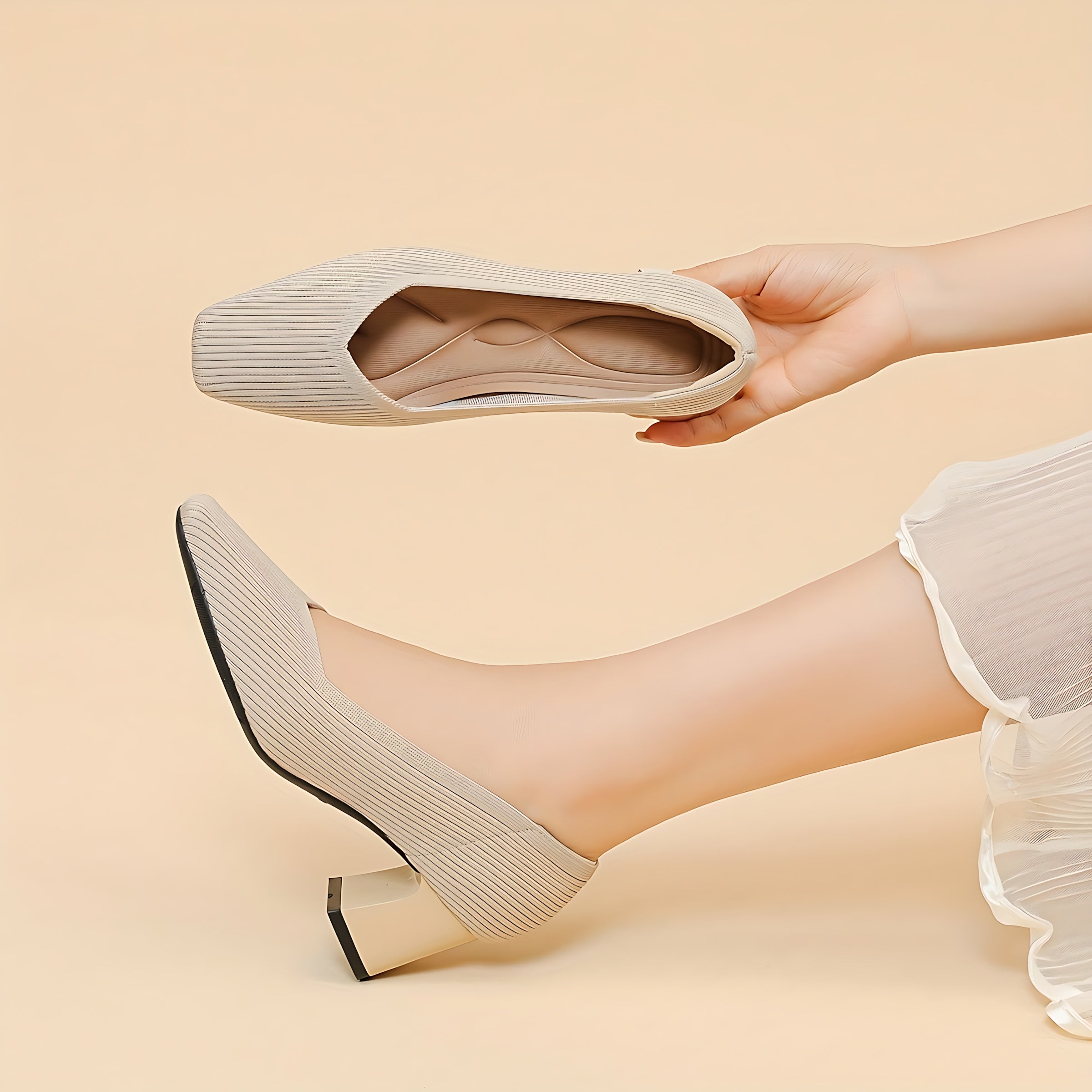 Brooke – Pointed Toe Block Heel Pumps