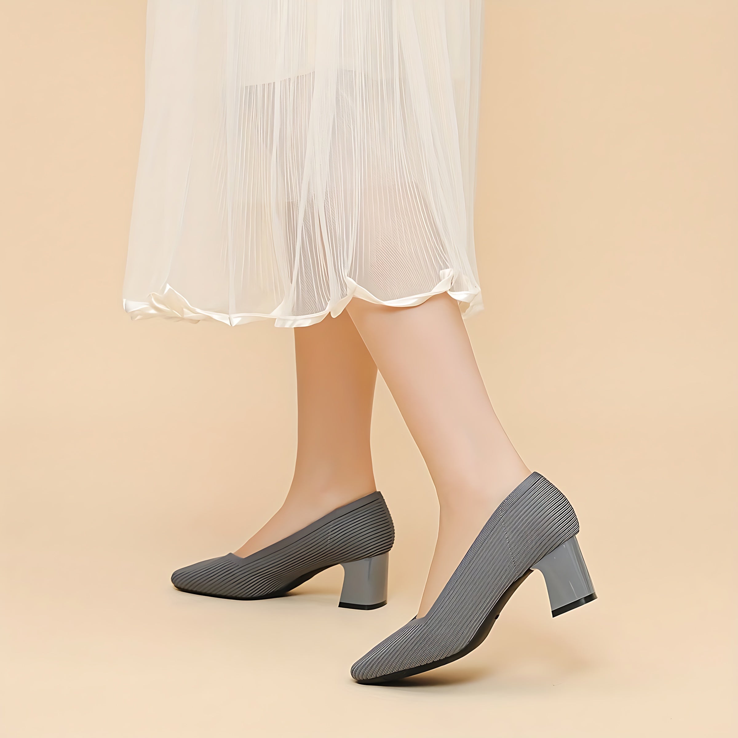 Brooke – Pointed Toe Block Heel Pumps