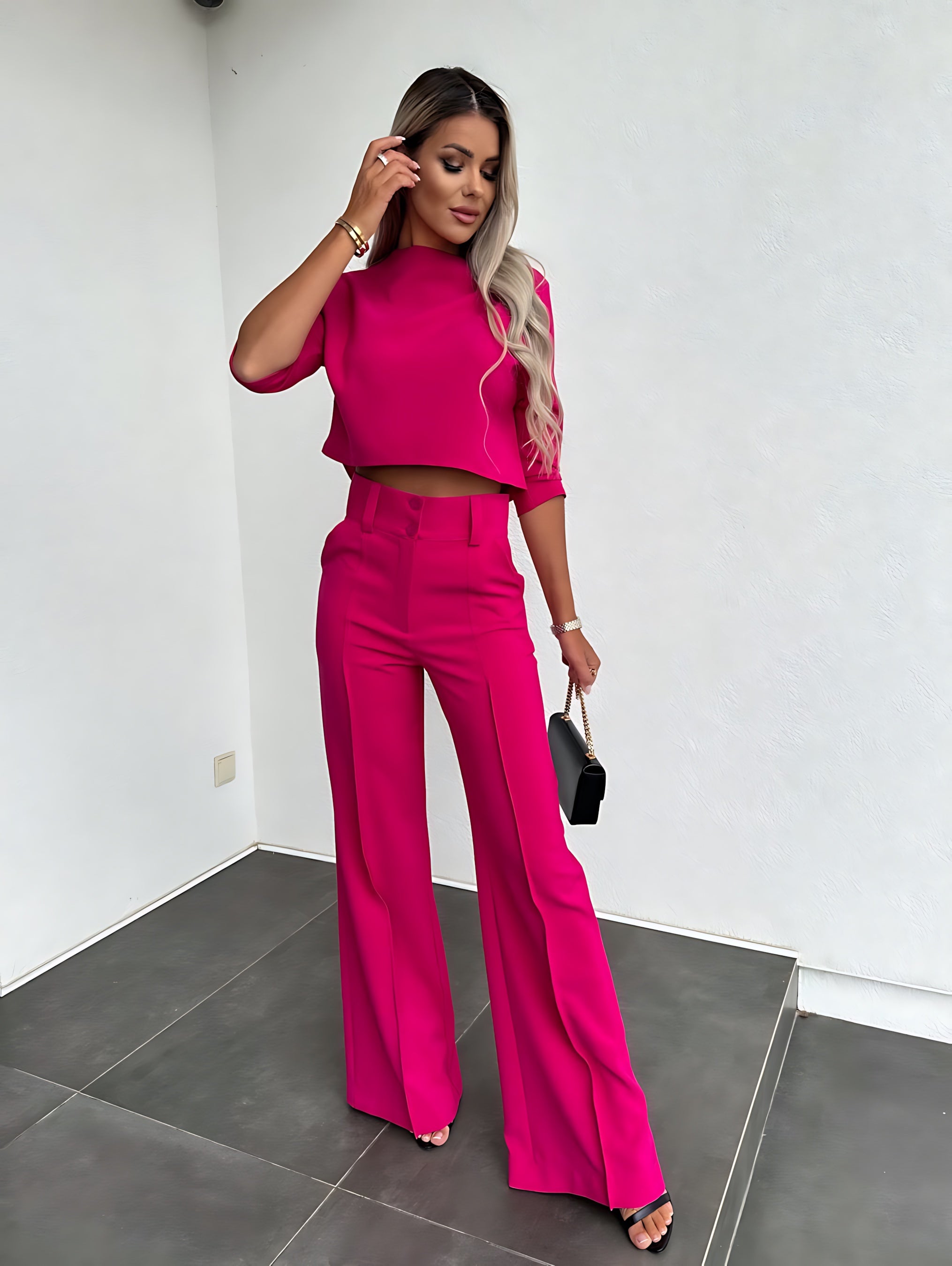 Caroline – Long Sleeve Crop Top and Flare Pants Lounge Set