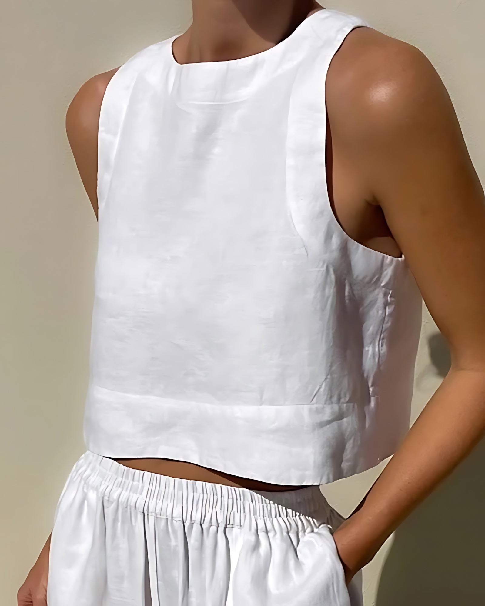 Catherine – Cropped Tank Top and Wide Leg Pants Set