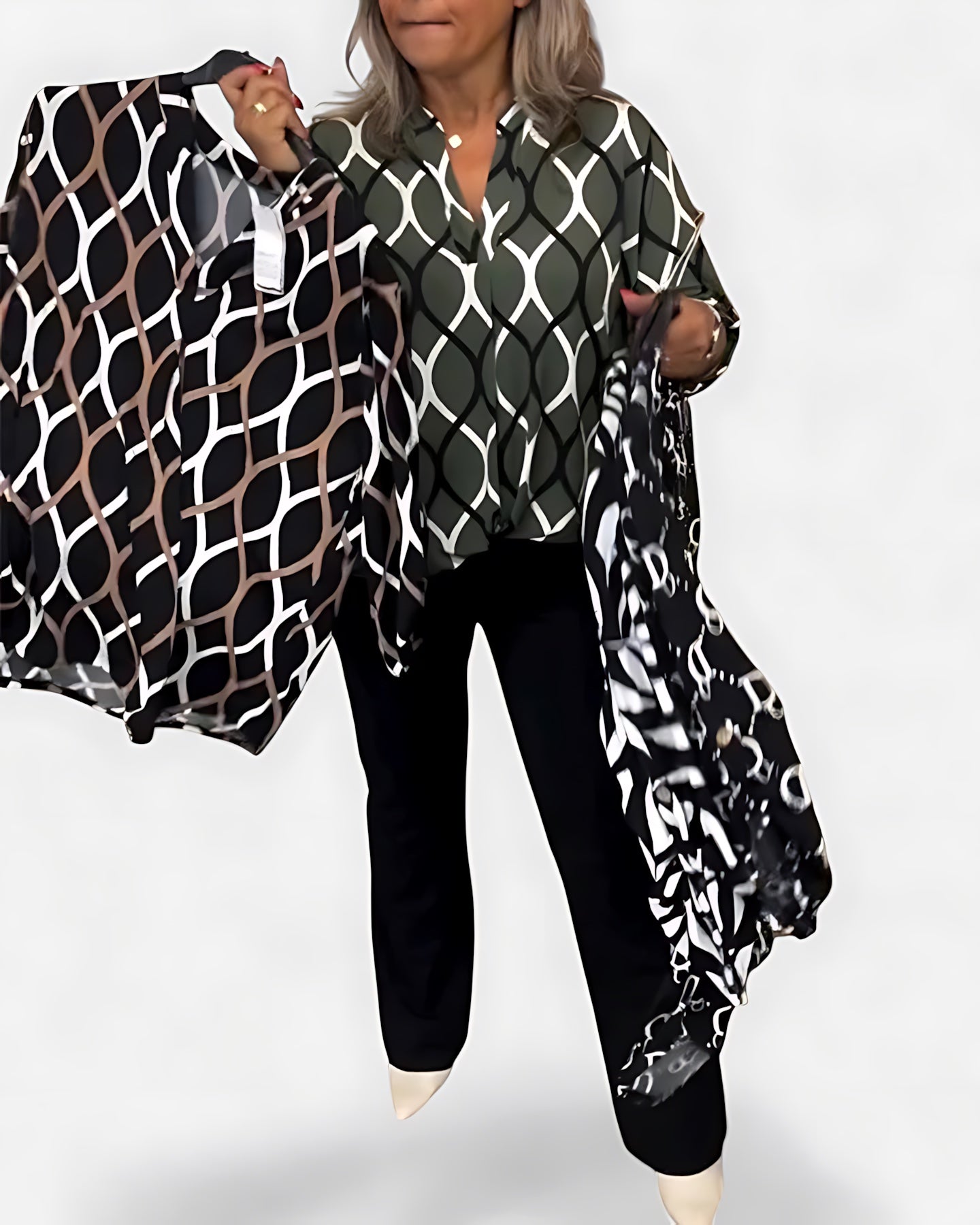 Catherine – Geometric Print Long Sleeve Blouse