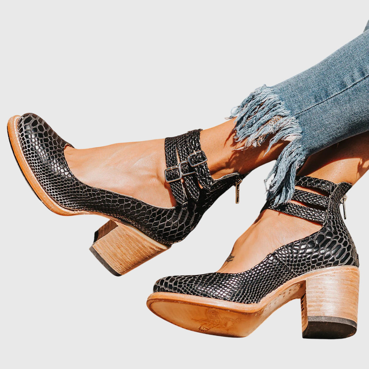 Margaret – Ankle Strap Chunky Block Heel Pumps