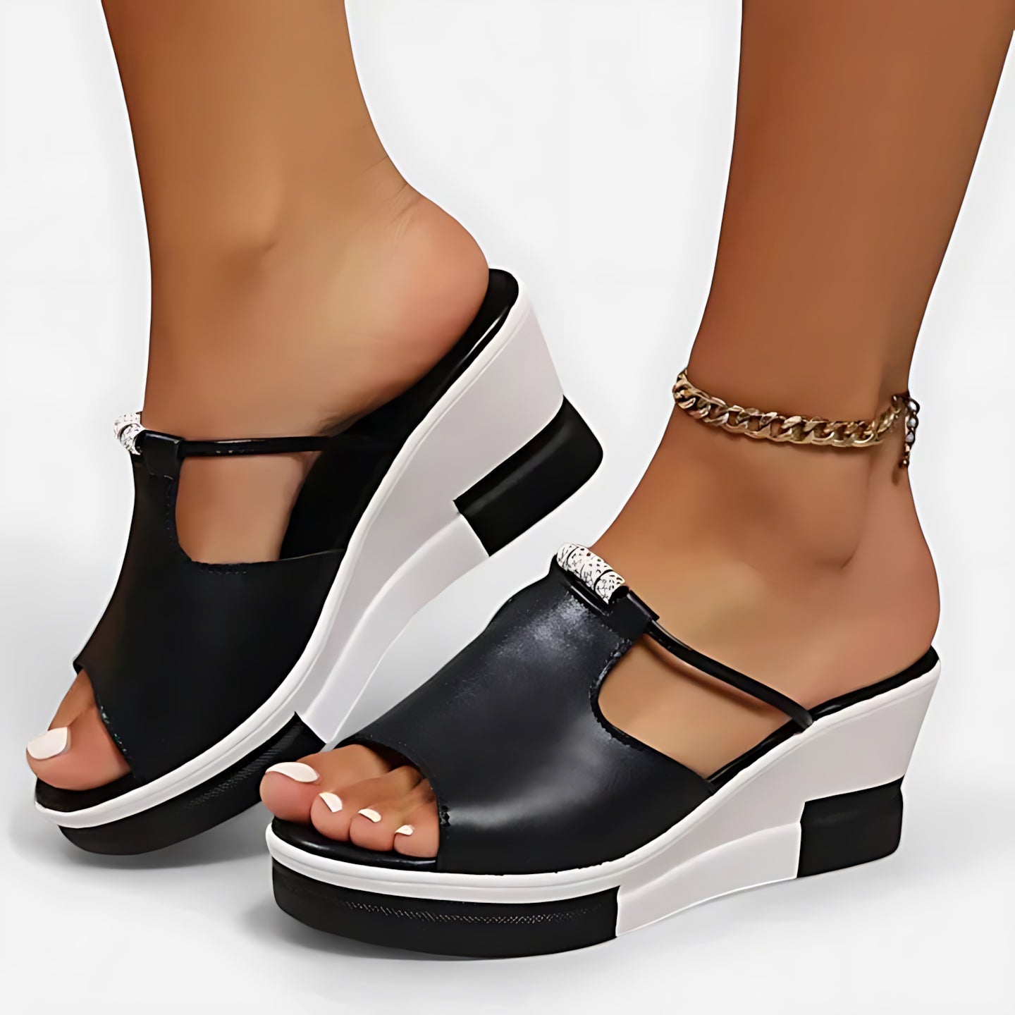 Charlie – Cutout Block Heel Platform Sandals