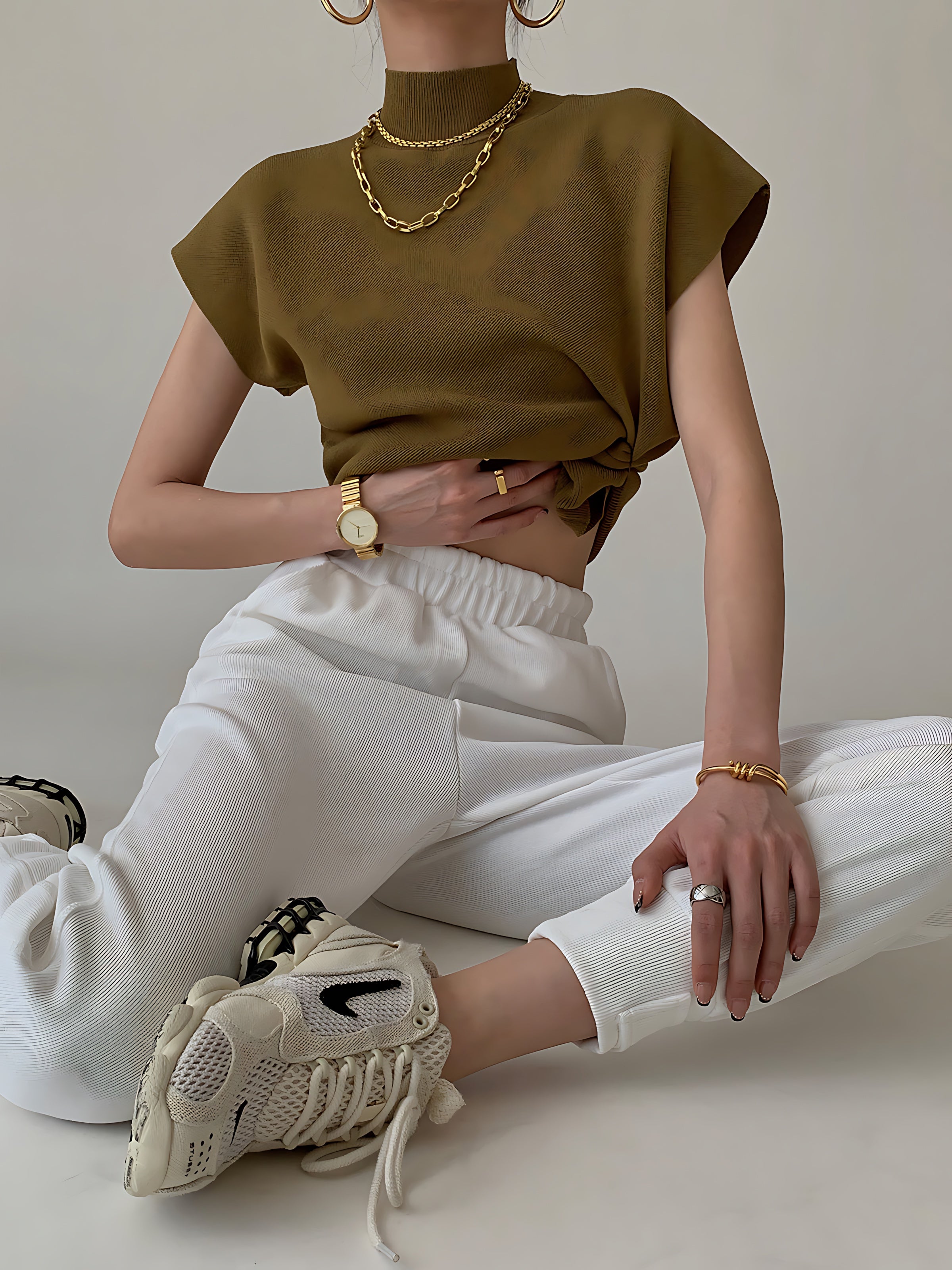 Charlie – Mock Neck Knit Top
