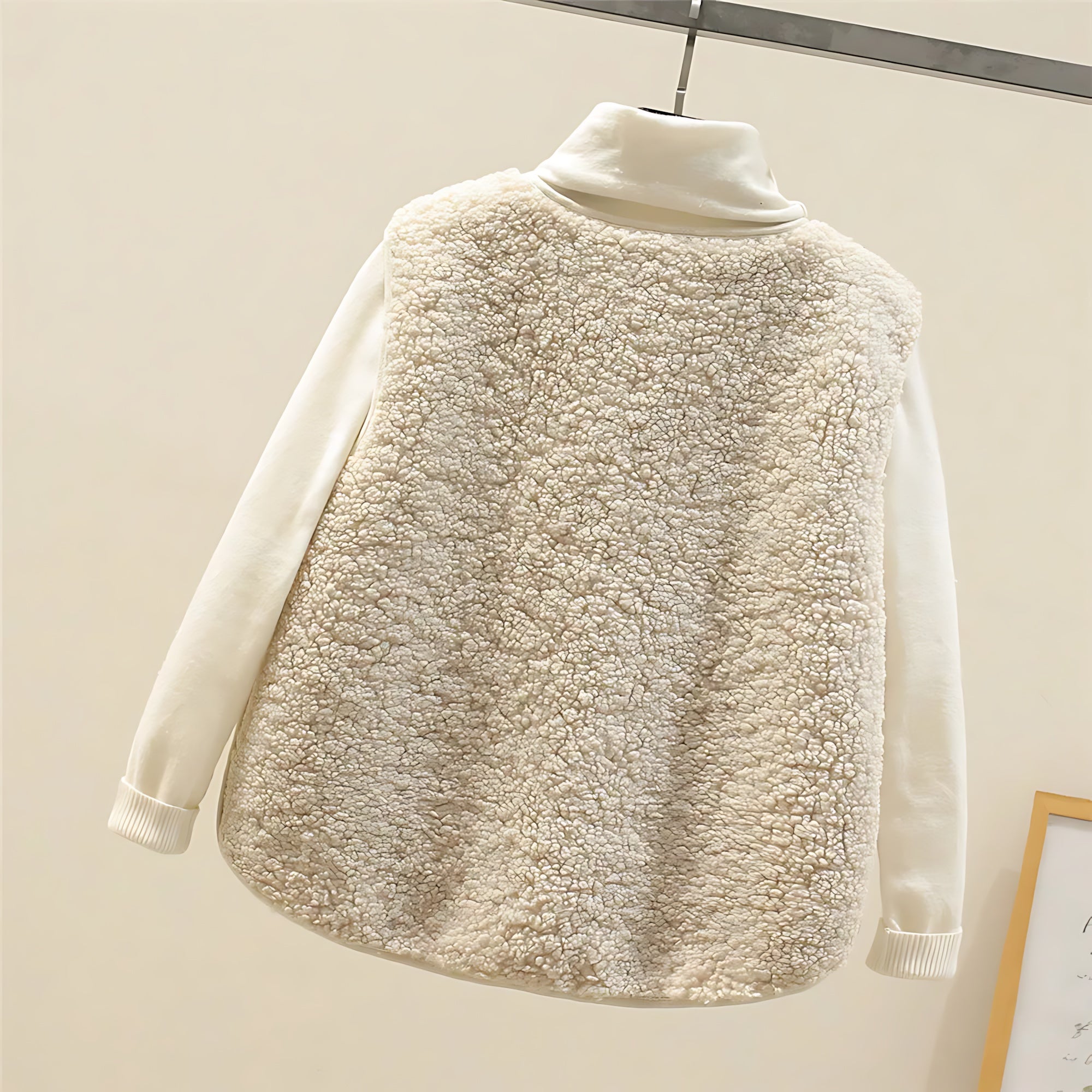 Charlotte – Sherpa Fleece Button Up Vest