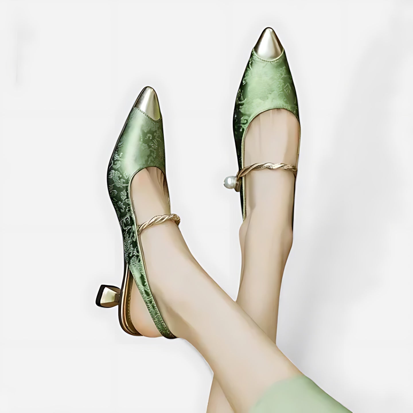 Claudia – Pointed Toe Mary Jane Kitten Heels