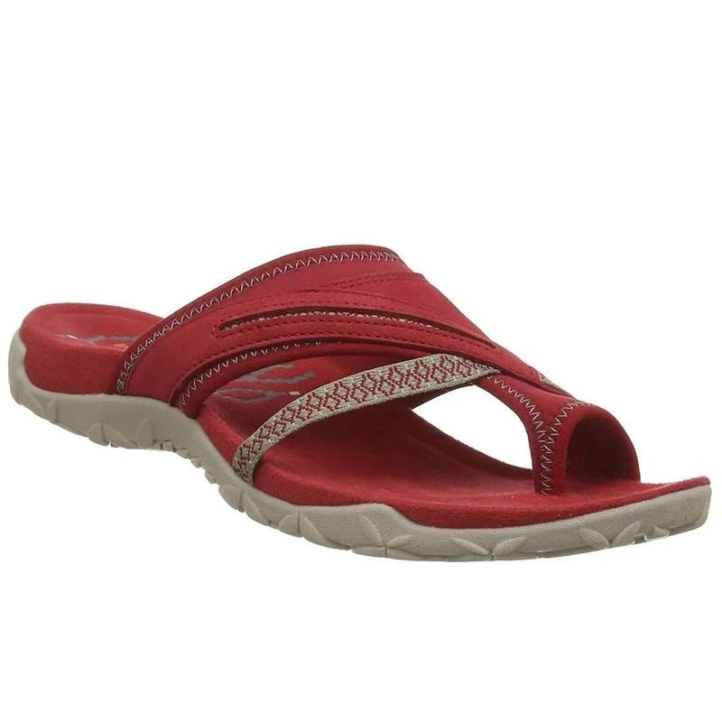 Hadley – Toe Loop Low Wedge Sandals