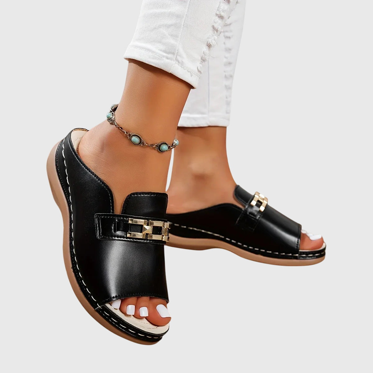 Sadie – Chain Slide Low Wedge Sandals
