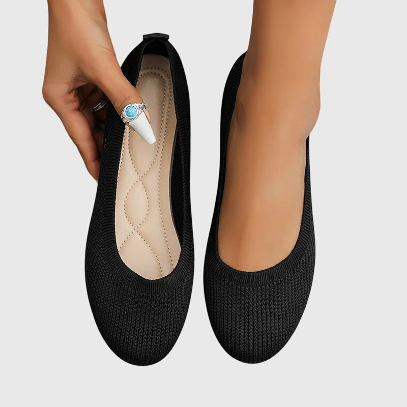 Ariana – Ankle Strap Round Toe Ballet Flats