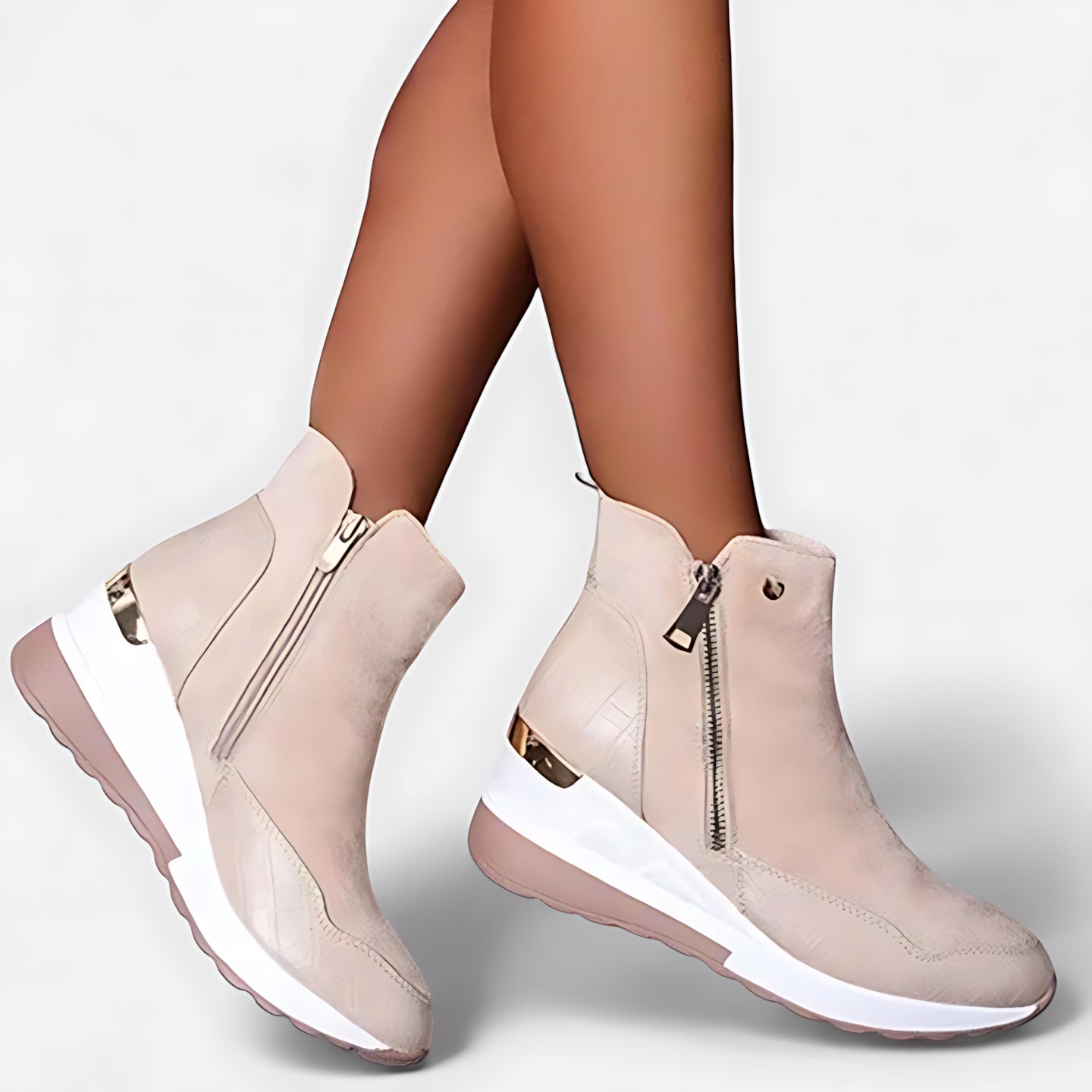Evangeline – Leather Chunky Sole Chelsea Boots