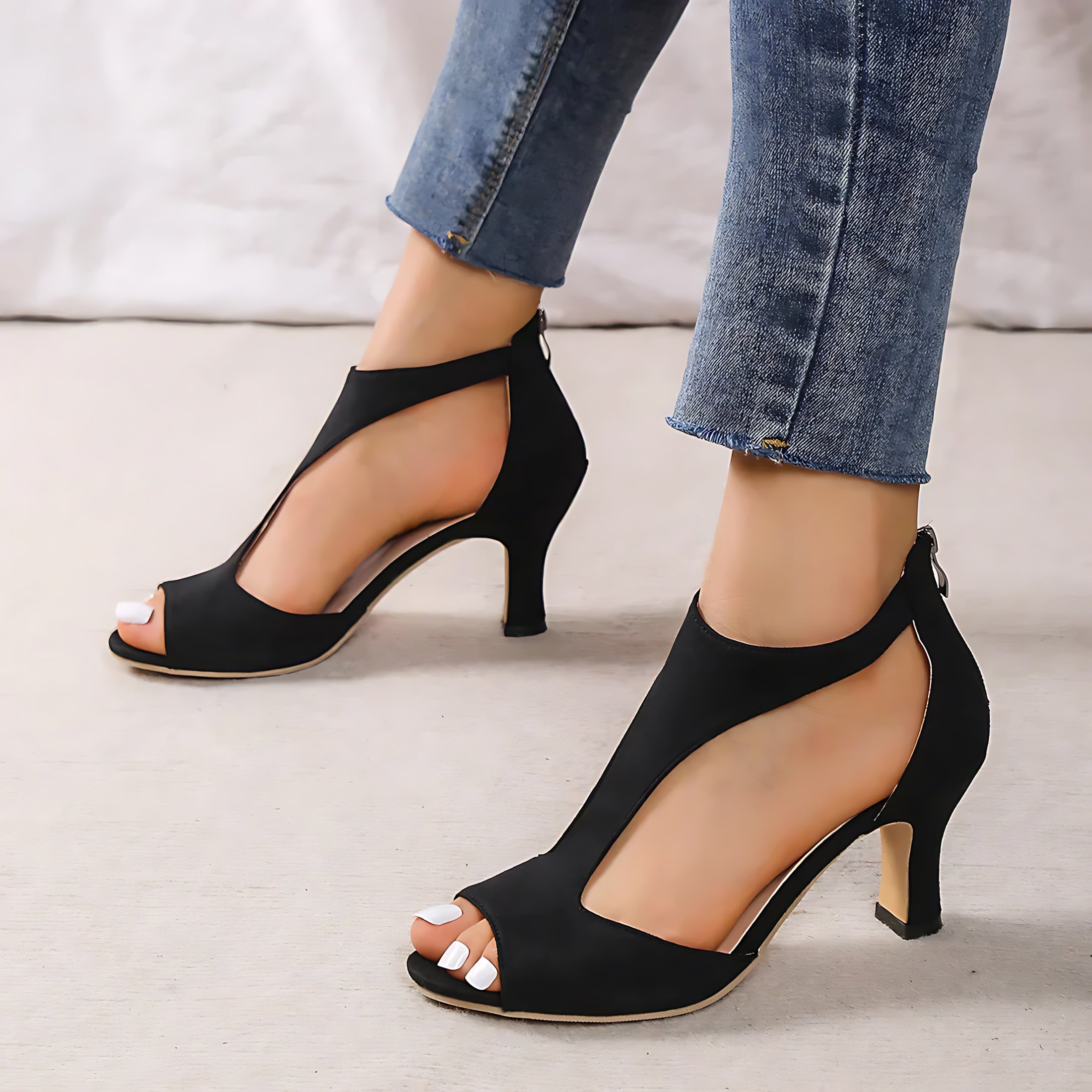 Evangeline – Peep Toe Low Block Heel Sandals