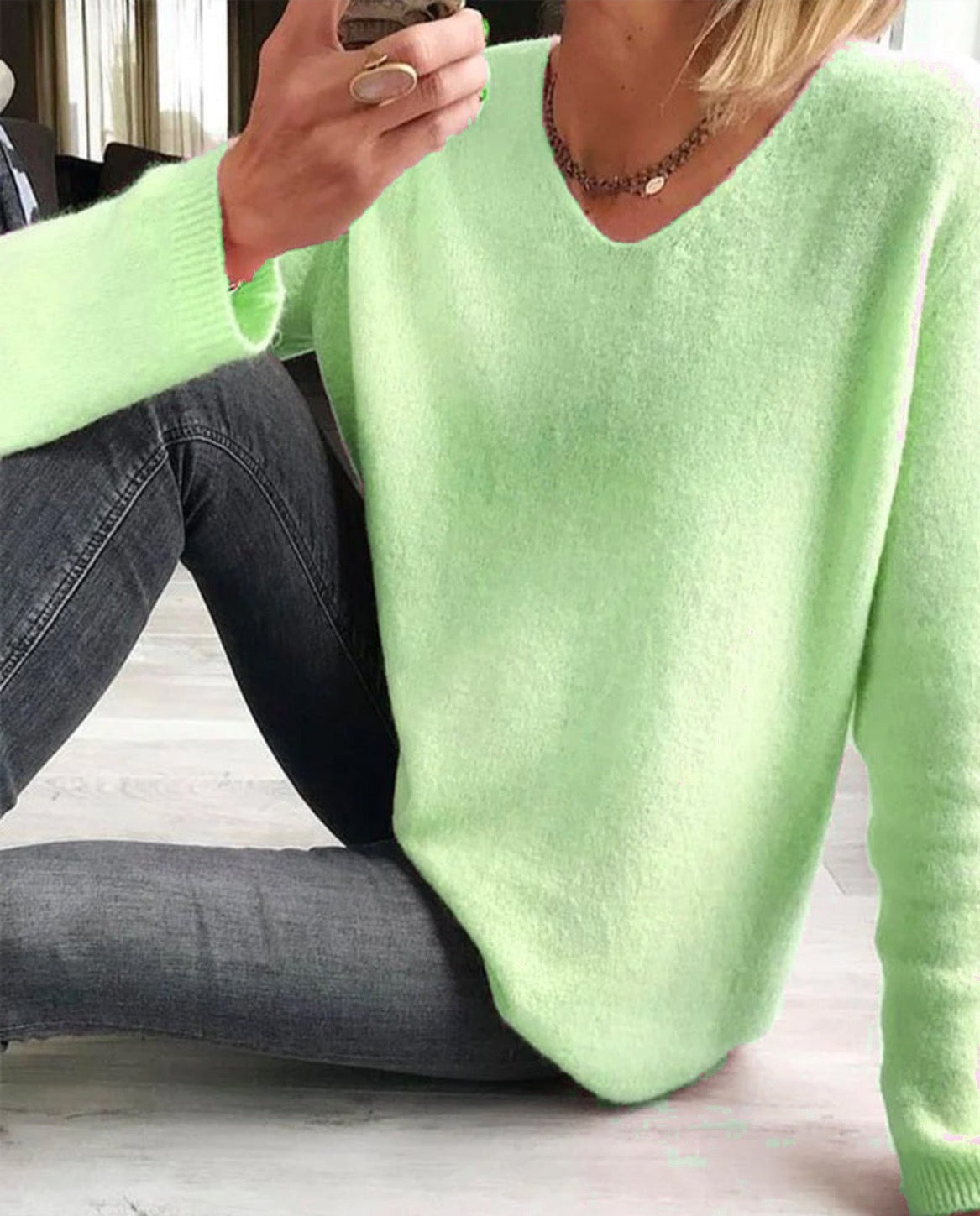 Gianna – V Neck Long Sleeve Knit Sweater