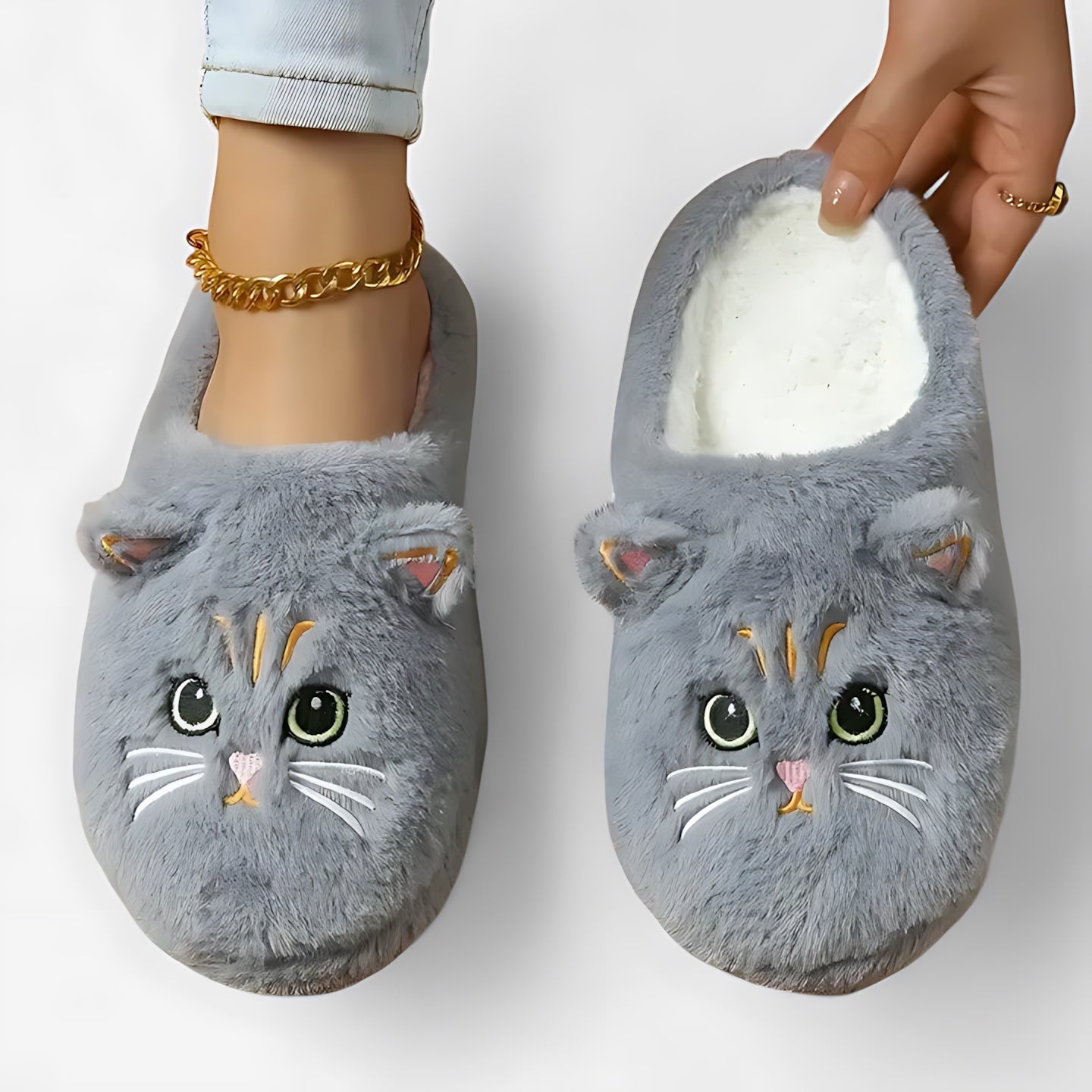 Frances – Cat Embroidered Closed Toe Slippers