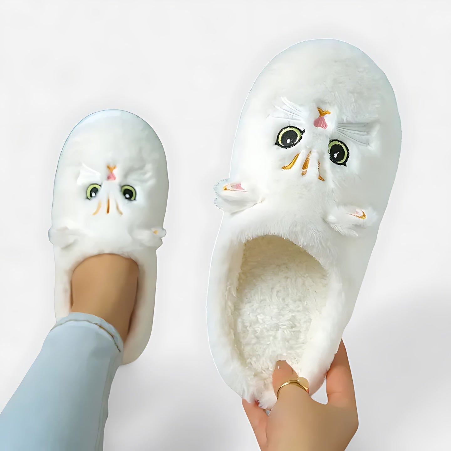 Frances – Cat Embroidered Closed Toe Slippers
