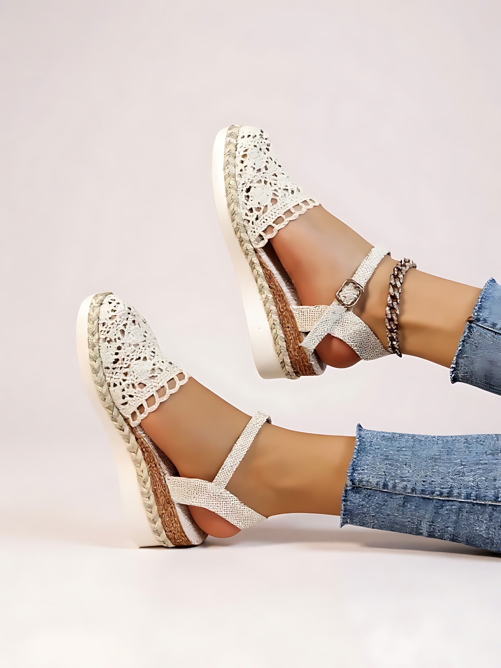 Frances – Woven Closed Toe Fisherman Sandals