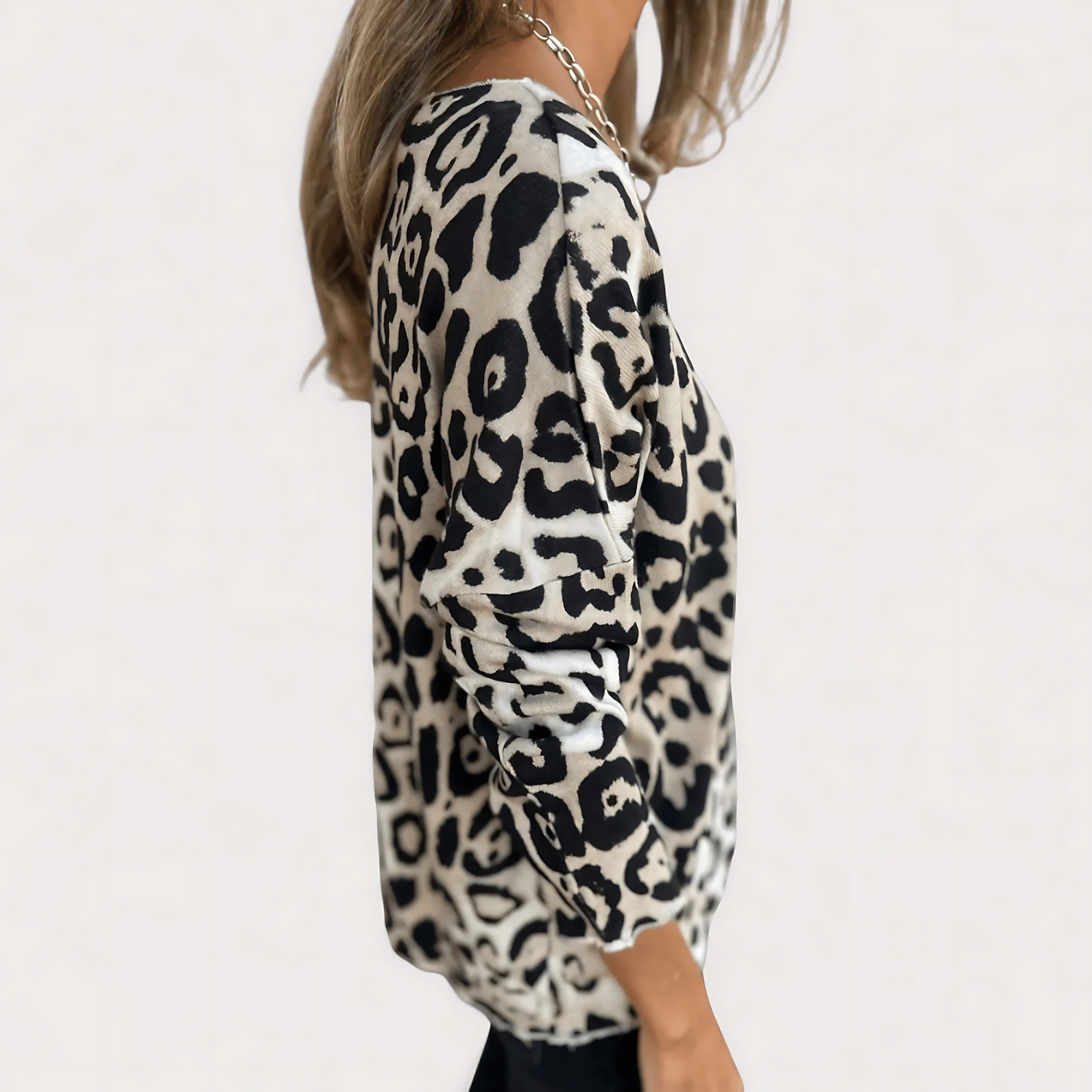 Genevieve – Leopard Print V Neck Top