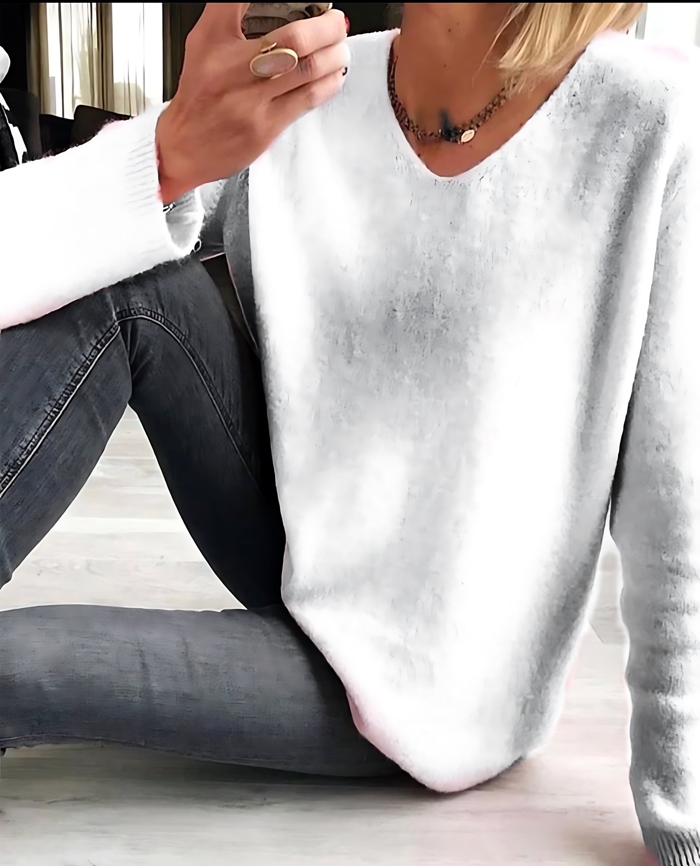 Gianna – V Neck Long Sleeve Knit Sweater