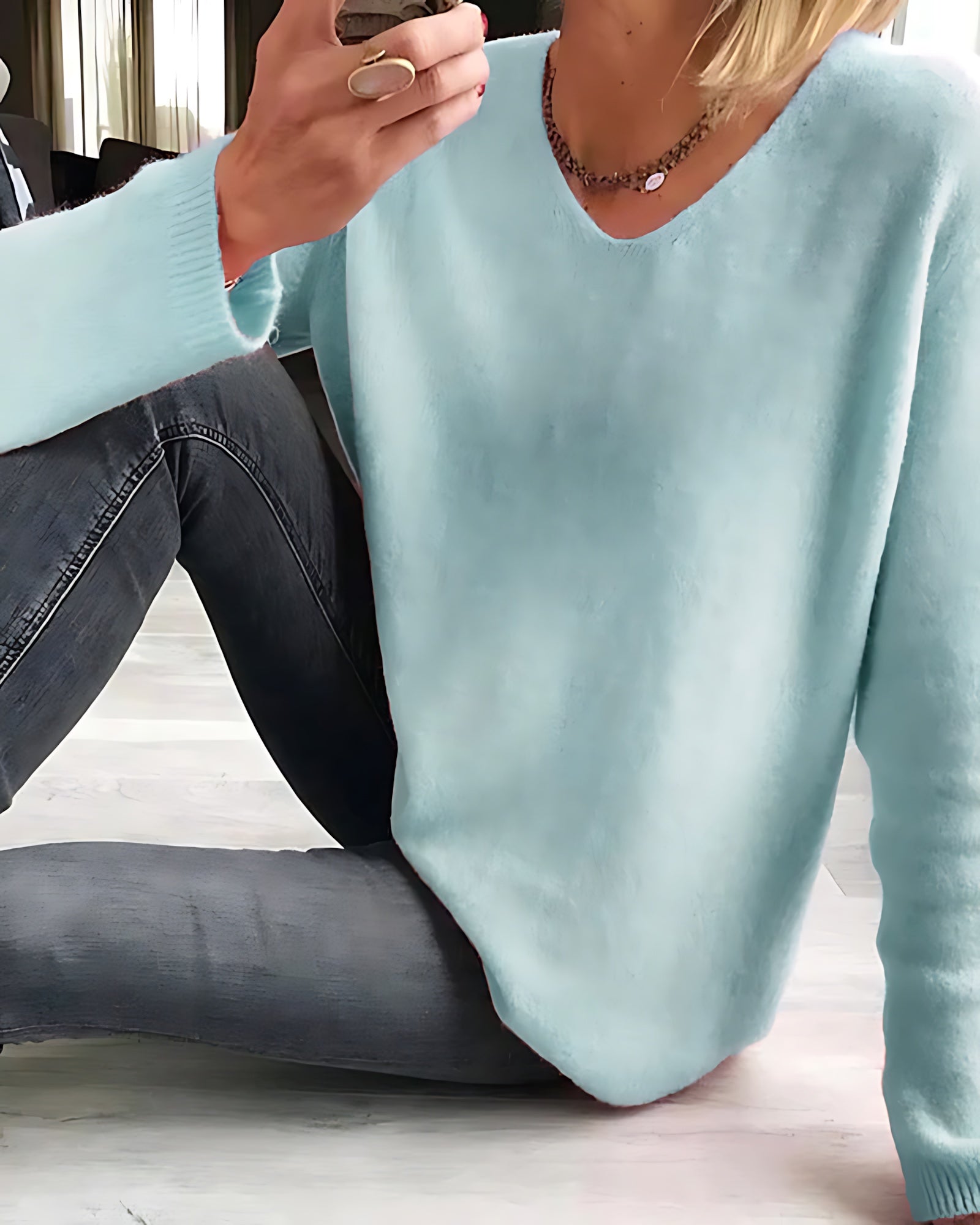 Gianna – V Neck Long Sleeve Knit Sweater