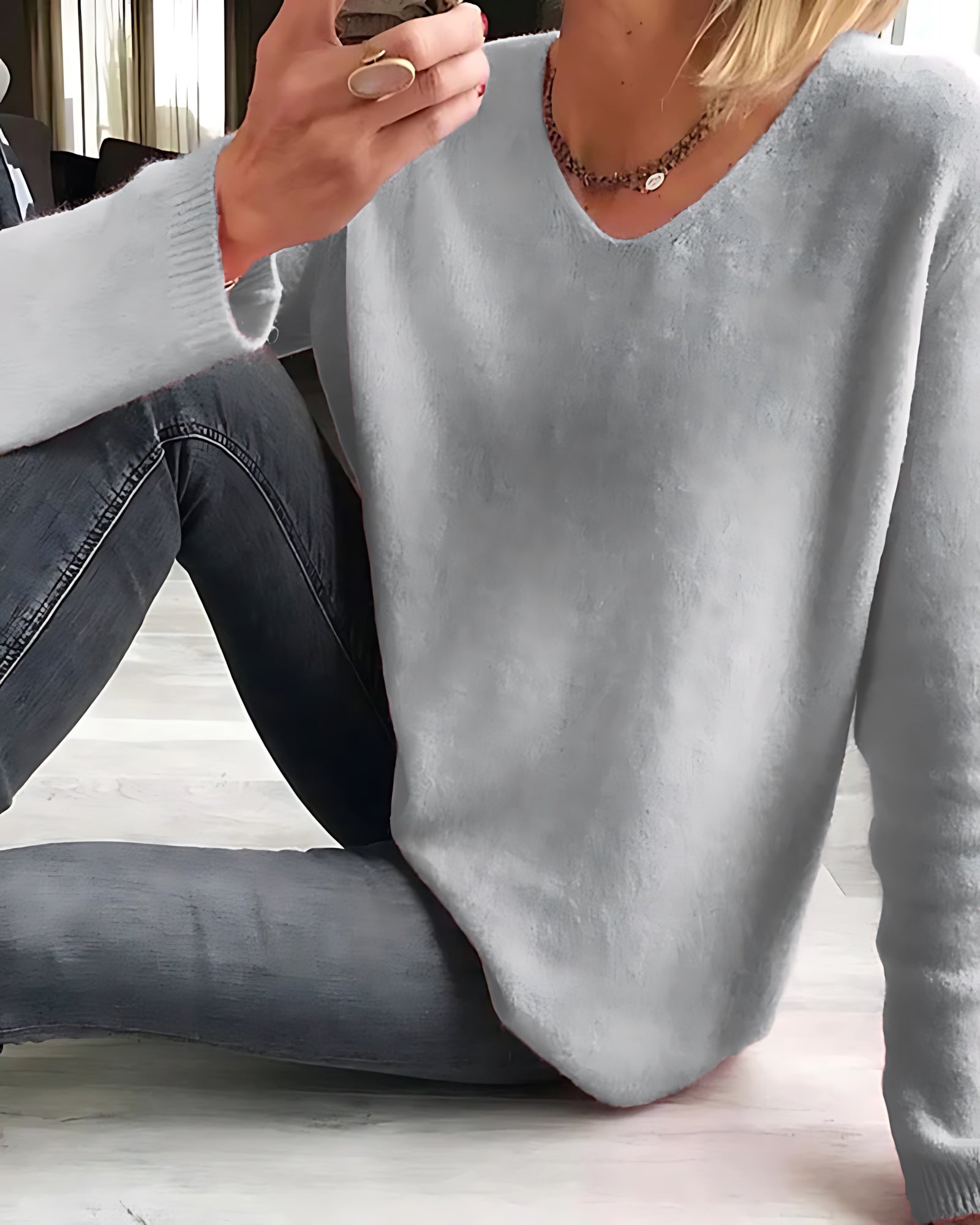 Gianna – V Neck Long Sleeve Knit Sweater