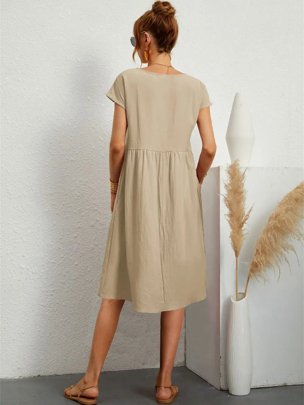 Sabrina – Crew Neck Short Sleeve A Line Midi Dress