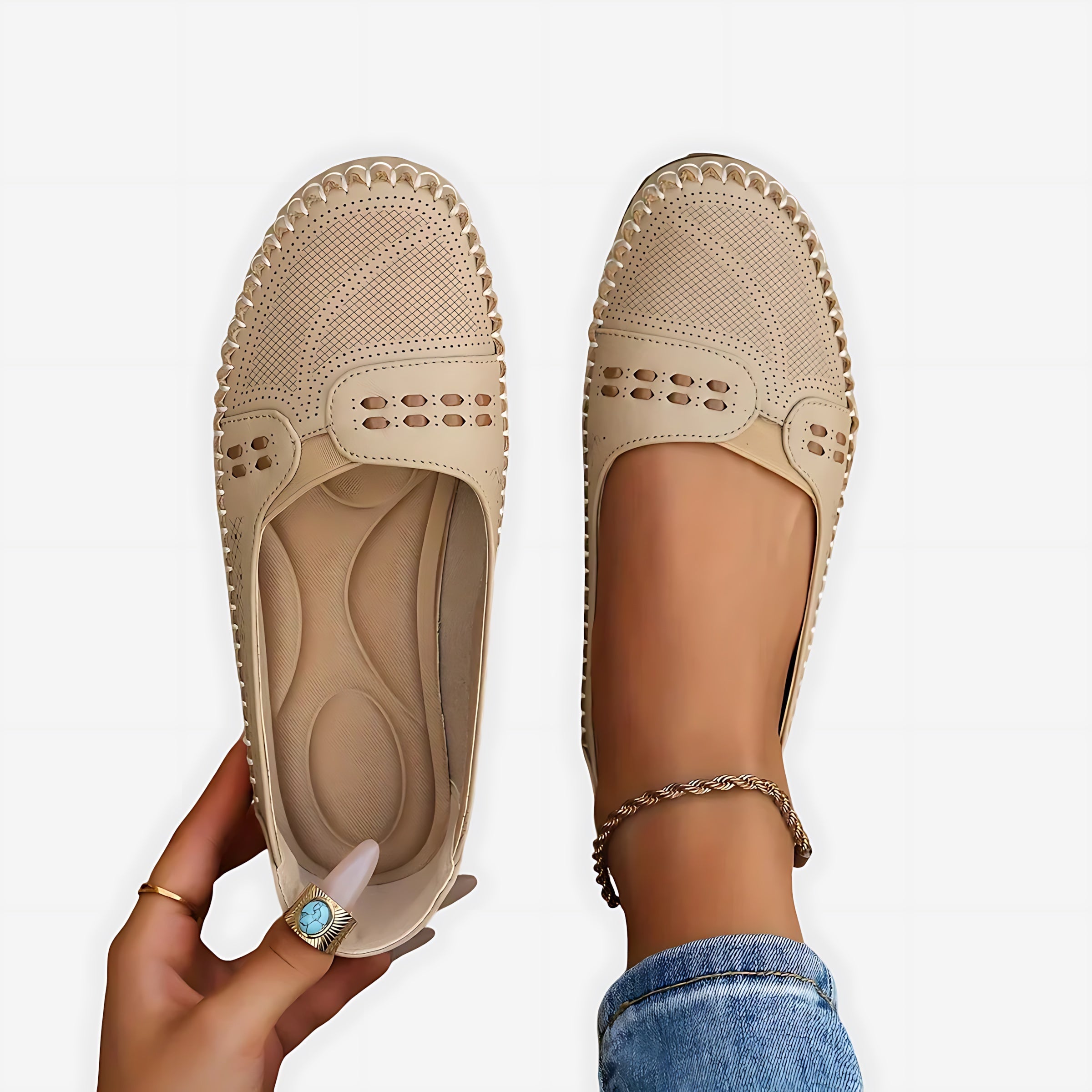 Isabella – Studded Slip On Round Toe Flats