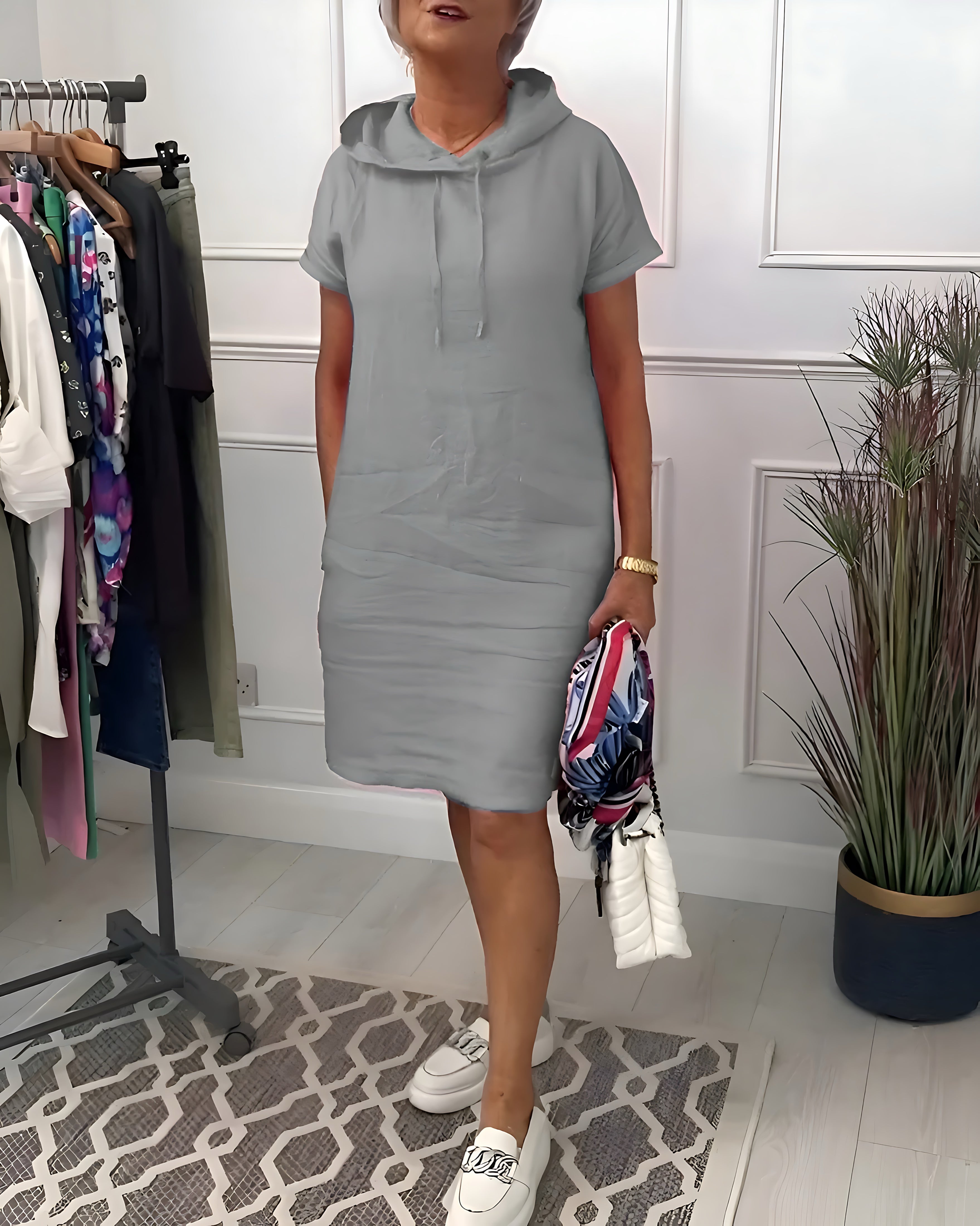 Isabelle – Ribbed Short Sleeve Hoodie Dress