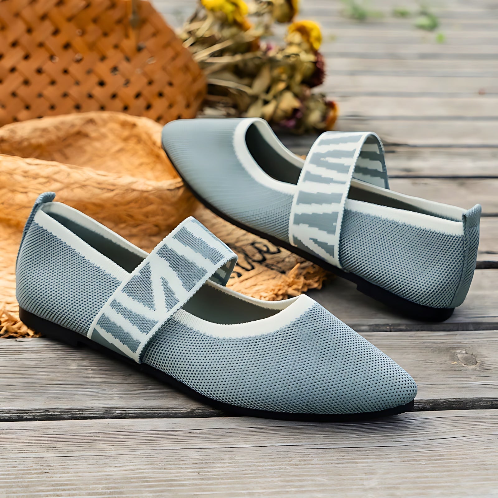 Jasmine – Knit Pointed Toe Mary Jane Flats