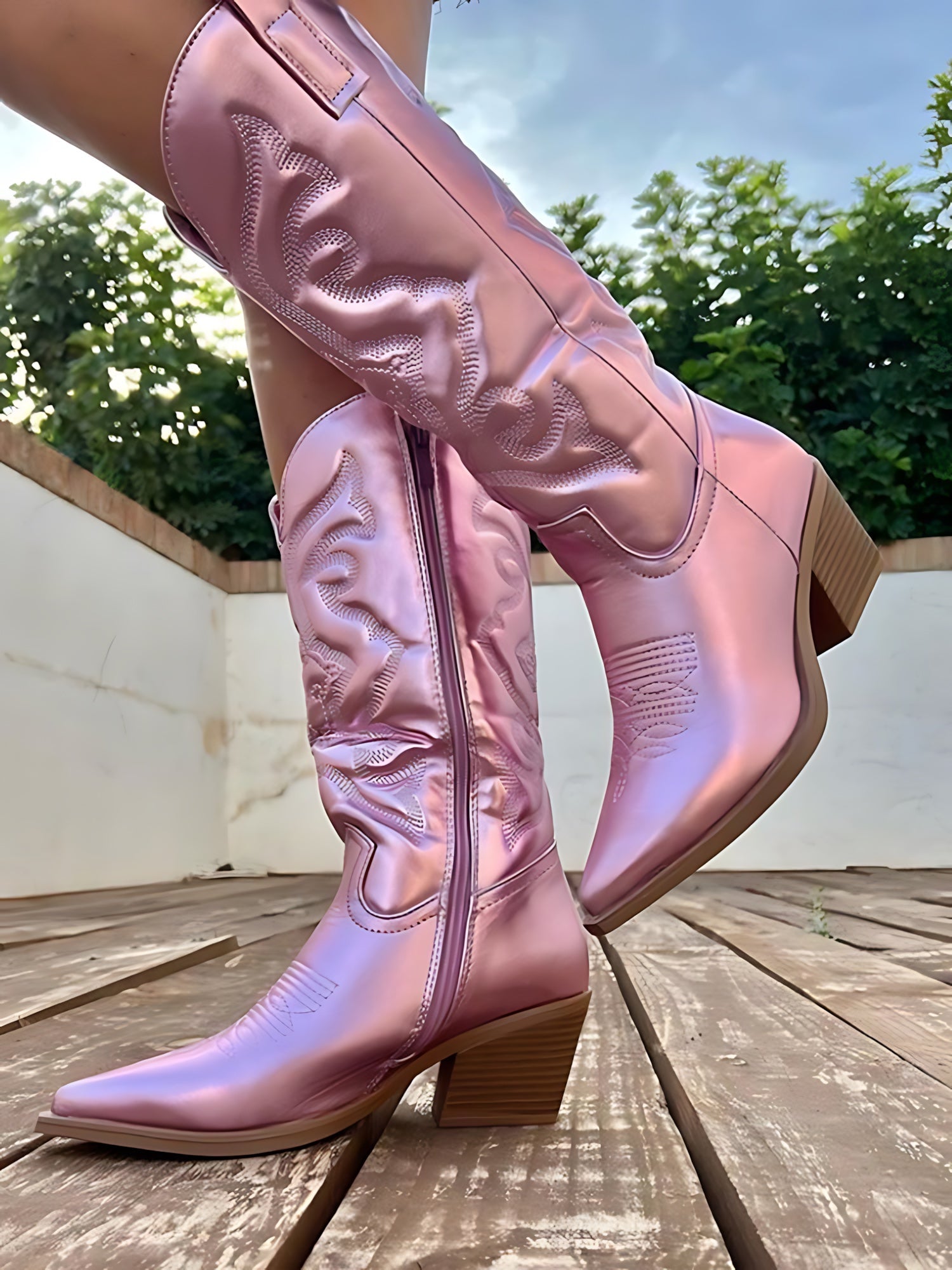 Jasmine – Metallic Embroidered Western Ankle Boots