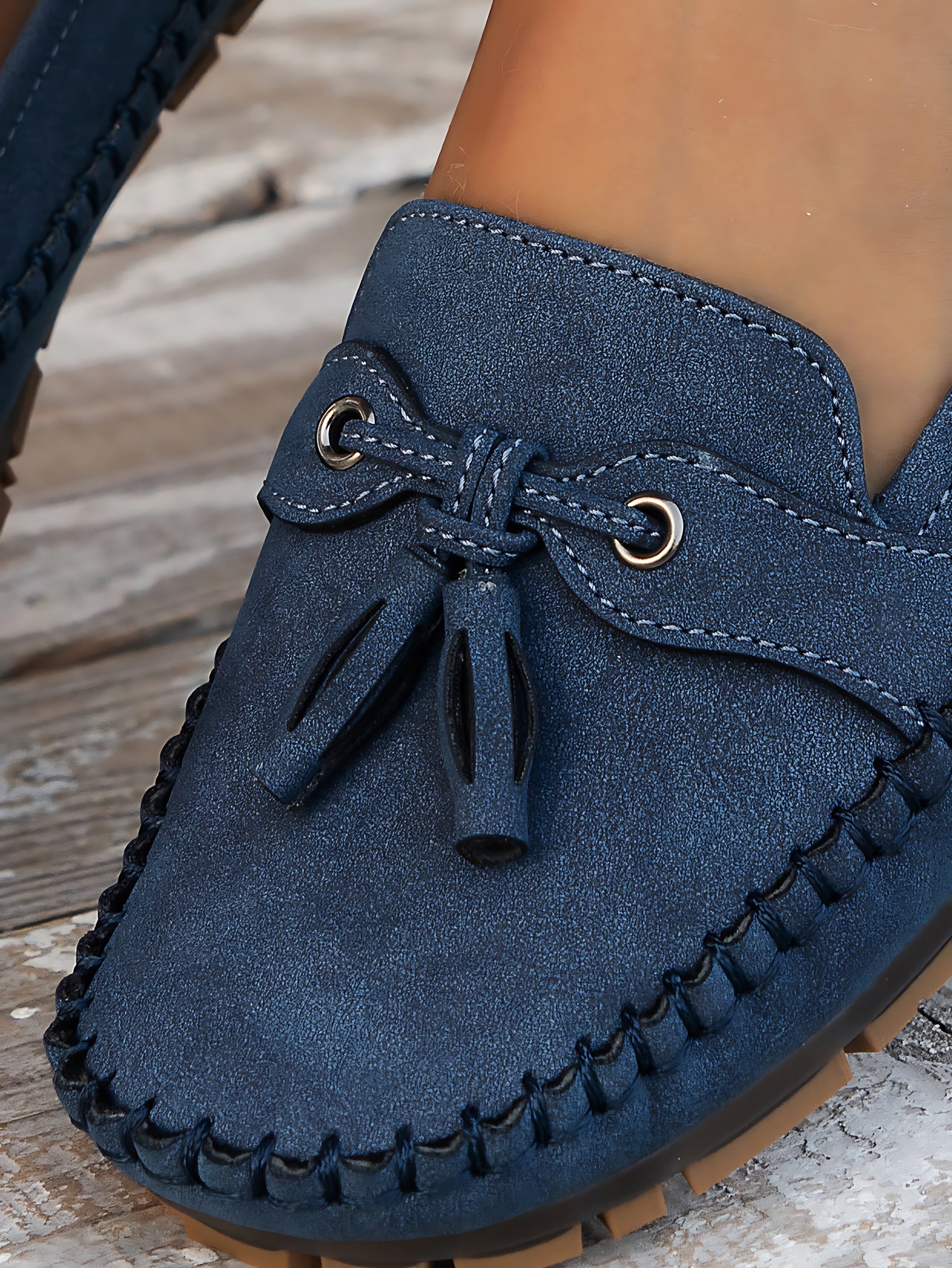 Josie – Suede Tassel Moc Toe Loafers