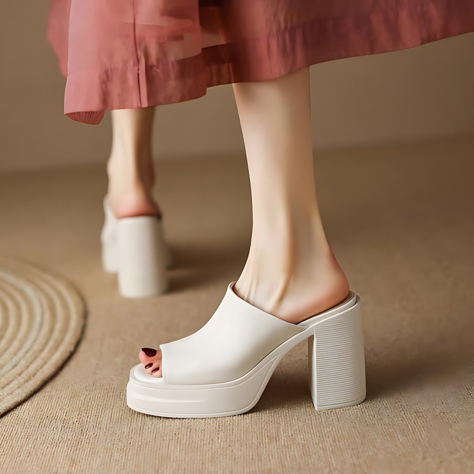 Journee – Peep Toe Chunky Heel Platform Mules