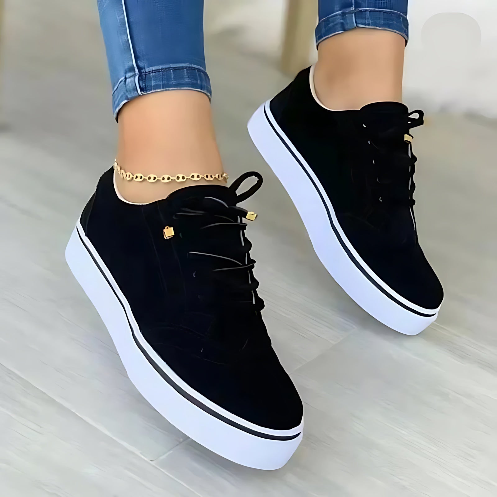 Lia – Brogue Lace Up Platform Sneakers