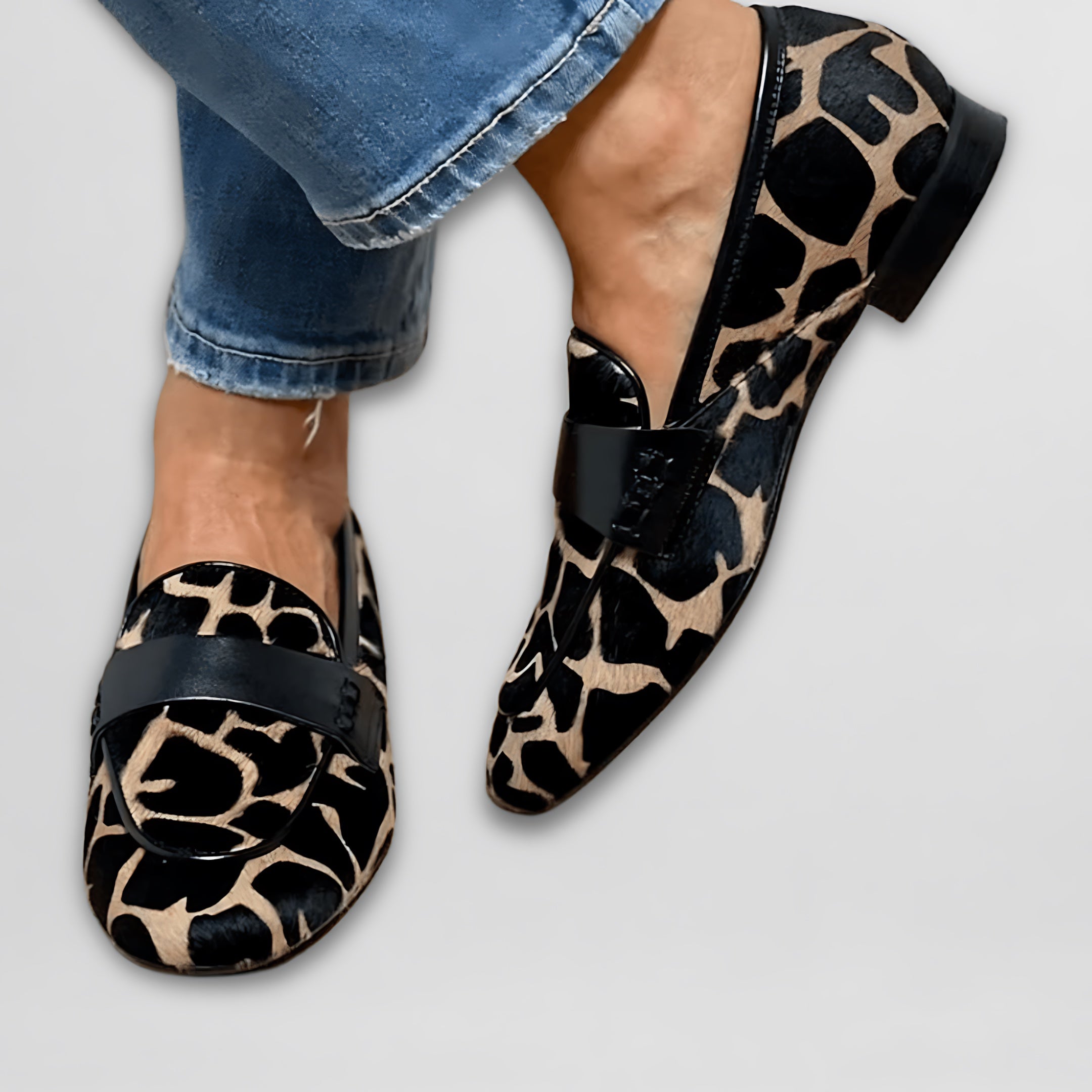 Lillian – Leopard Print Bow Loafers