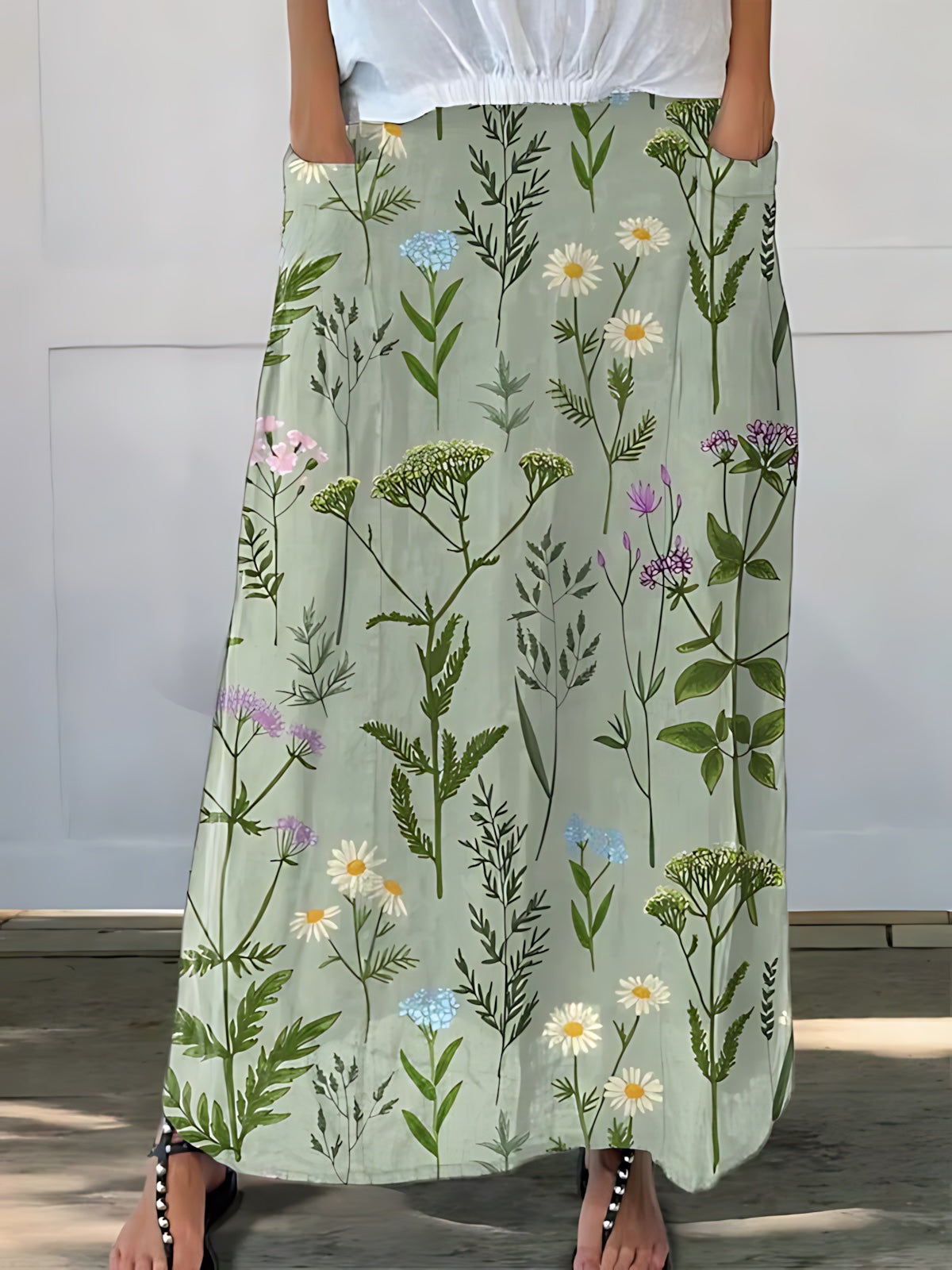Lily – Floral Print Flowy Midi Skirt