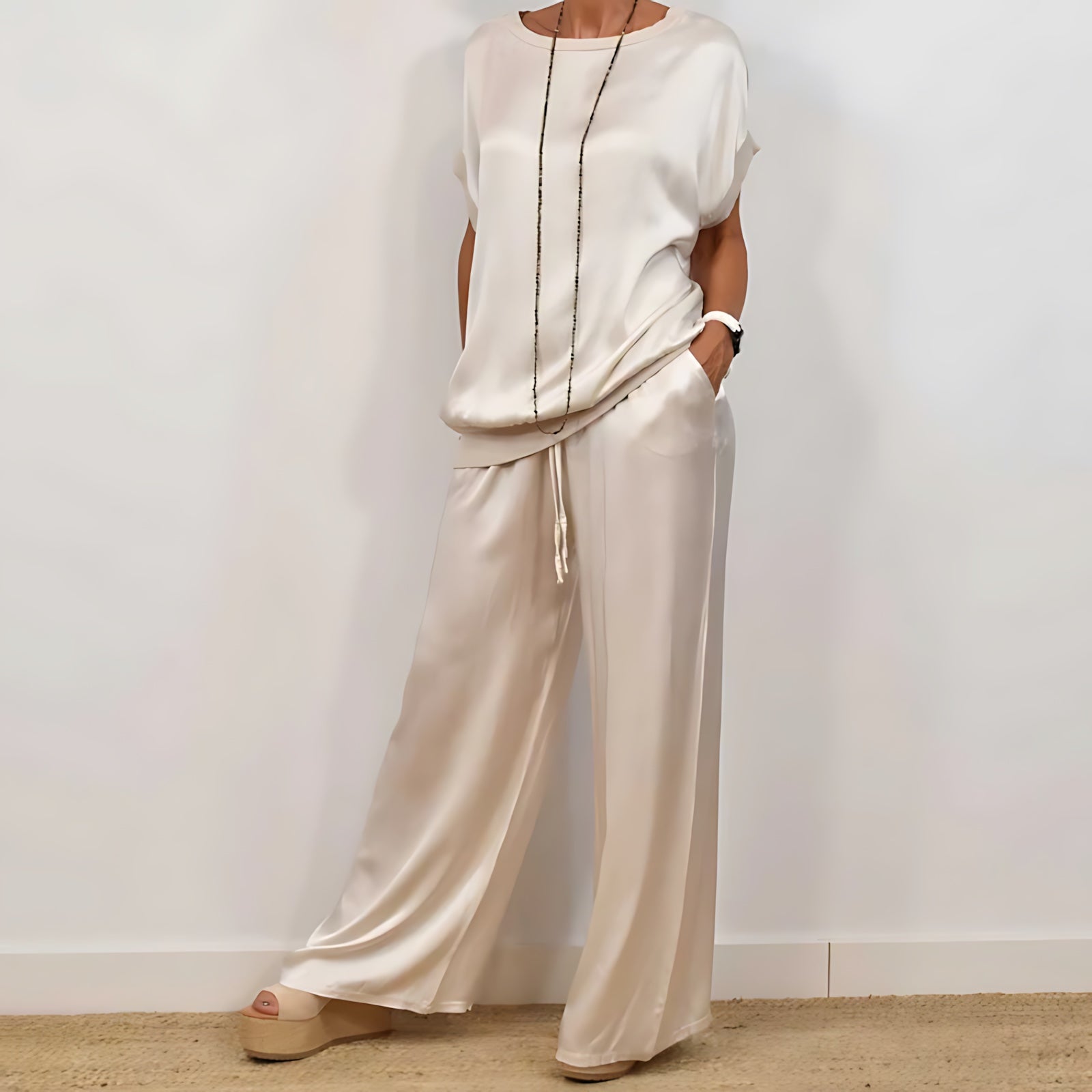 Lola – Satin Short Sleeve Top and Wide Leg Pants Set