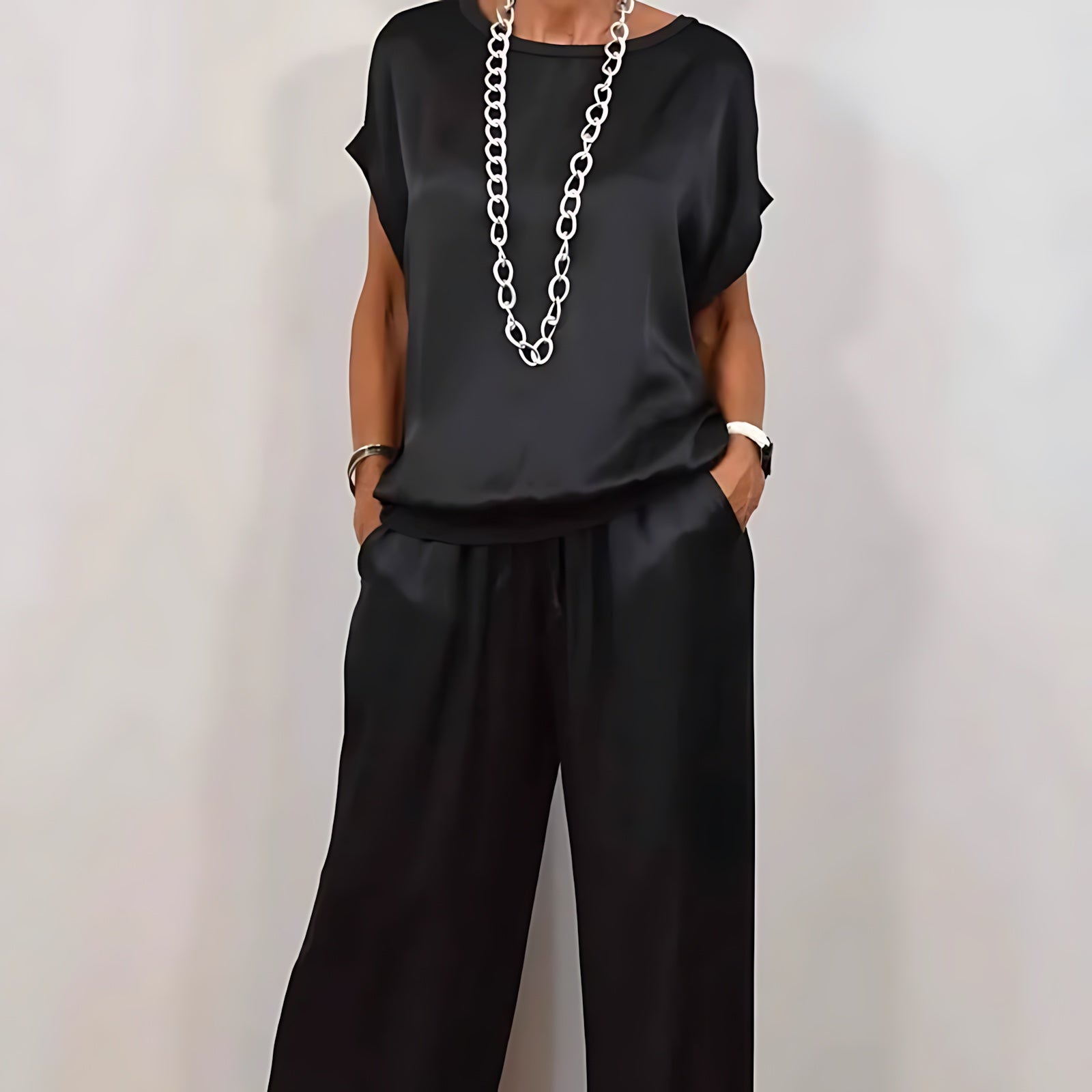 Lola – Satin Short Sleeve Top and Wide Leg Pants Set