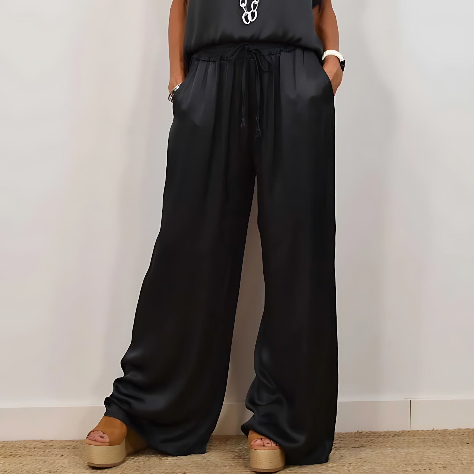 Lola – Satin Short Sleeve Top and Wide Leg Pants Set