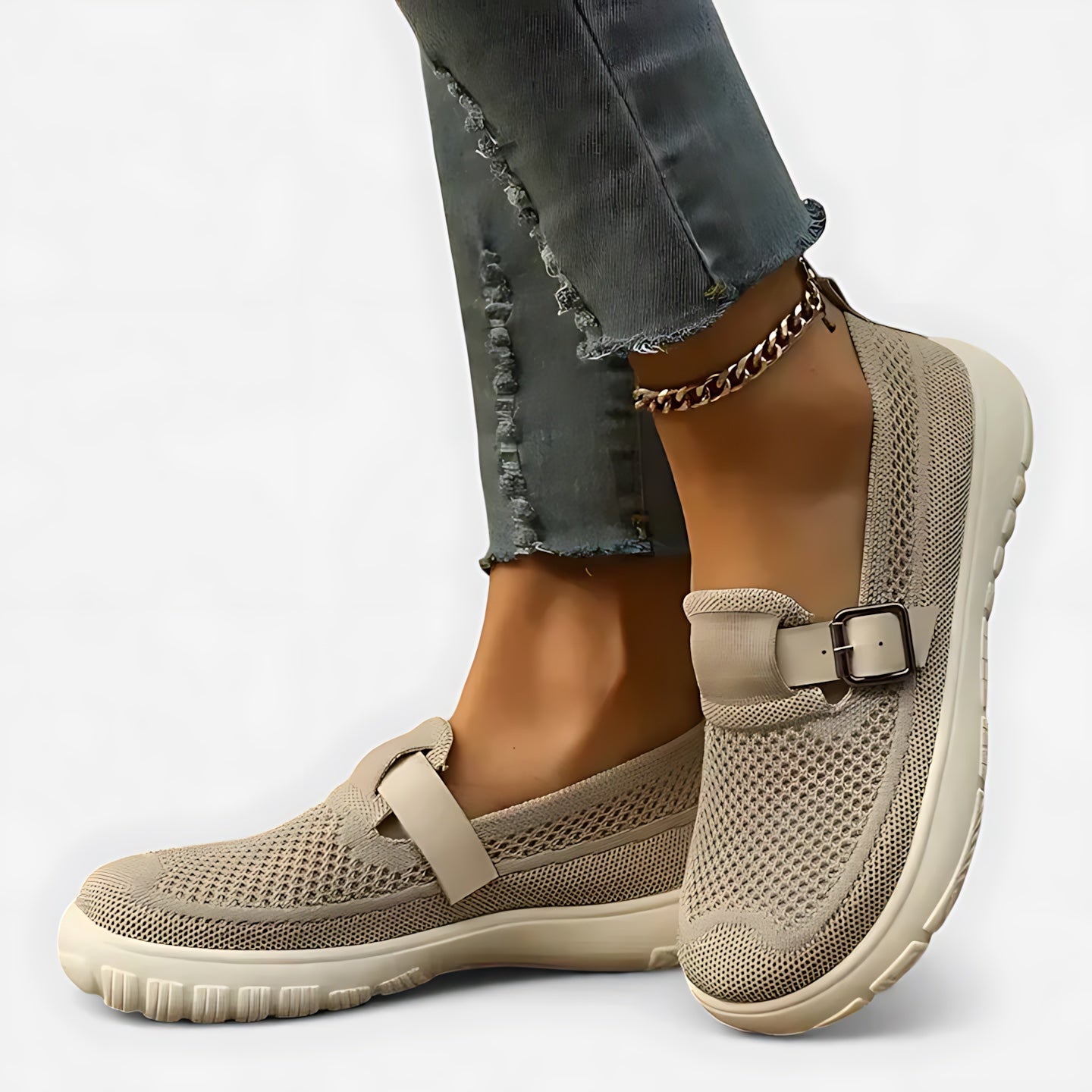 Lyla – Canvas Round Toe Slip On Sneakers